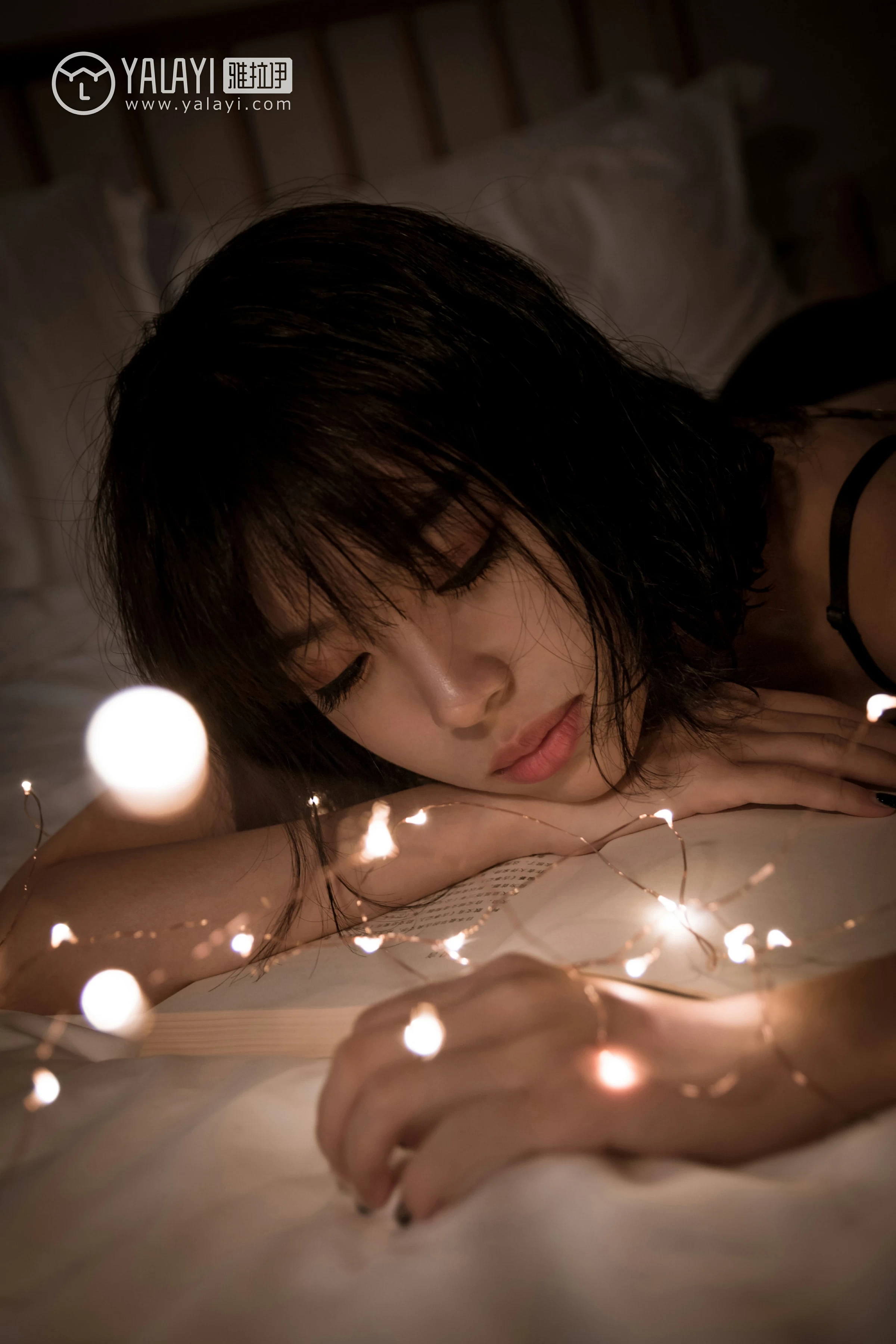 [YALAYI雅拉伊]NO.058 幻象气球 小杨 黑色性感内衣私房写真集第14张
