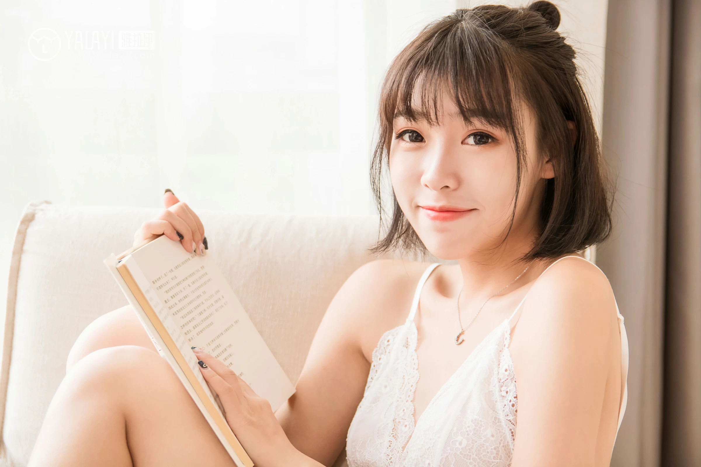 [YALAYI雅拉伊]NO.063 早晨 小杨 白色透视蕾丝连衣裙性感私房写真集第12张
