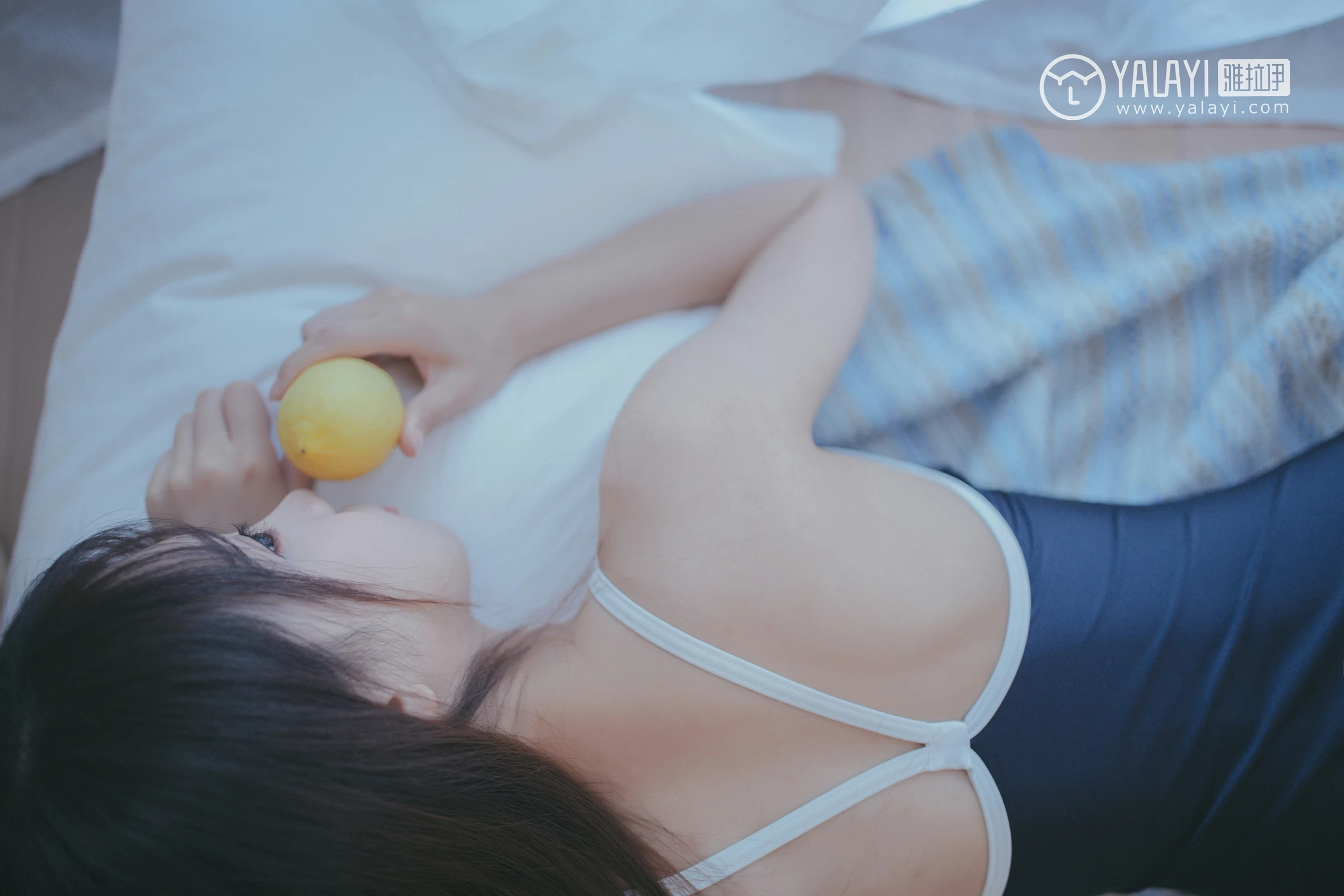 [YALAYI雅拉伊]NO.068 蓝帘幽梦 水花儿 蓝色连体运动内衣性感私房写真集第6张