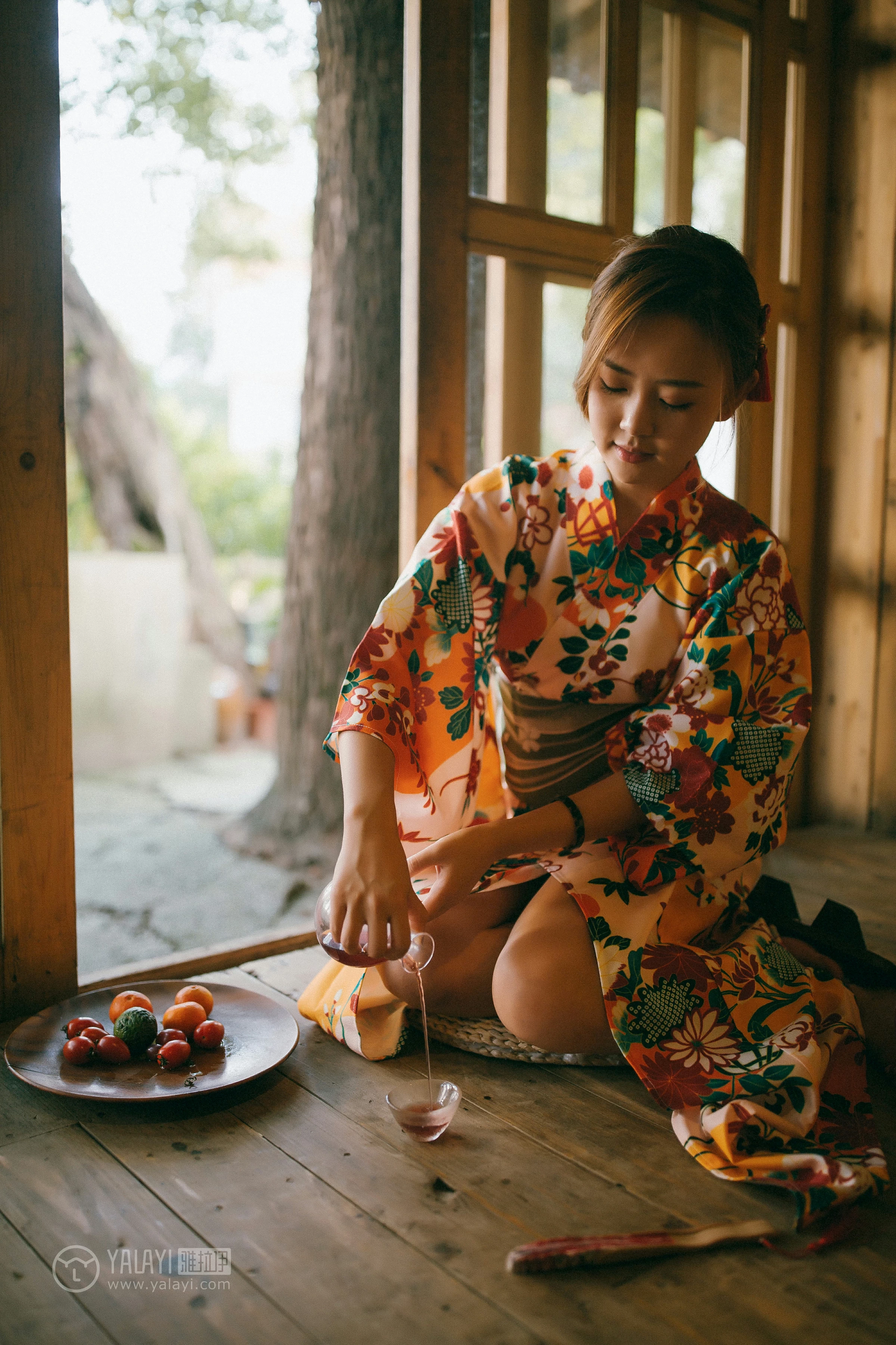 [YALAYI雅拉伊]NO.140 日清和室 张雨青 碎花和服性感私房写真集第2张