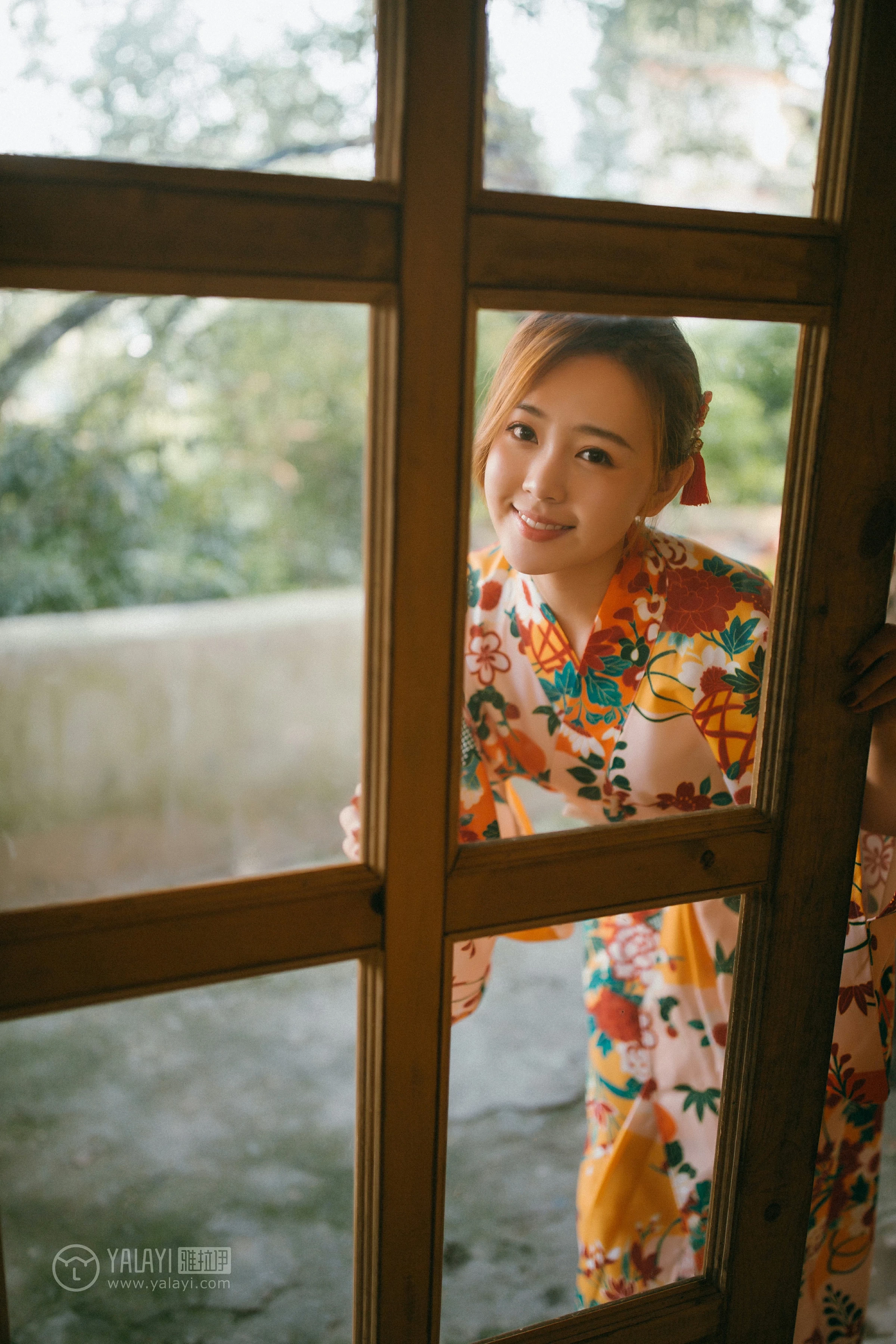 [YALAYI雅拉伊]NO.140 日清和室 张雨青 碎花和服性感私房写真集第3张