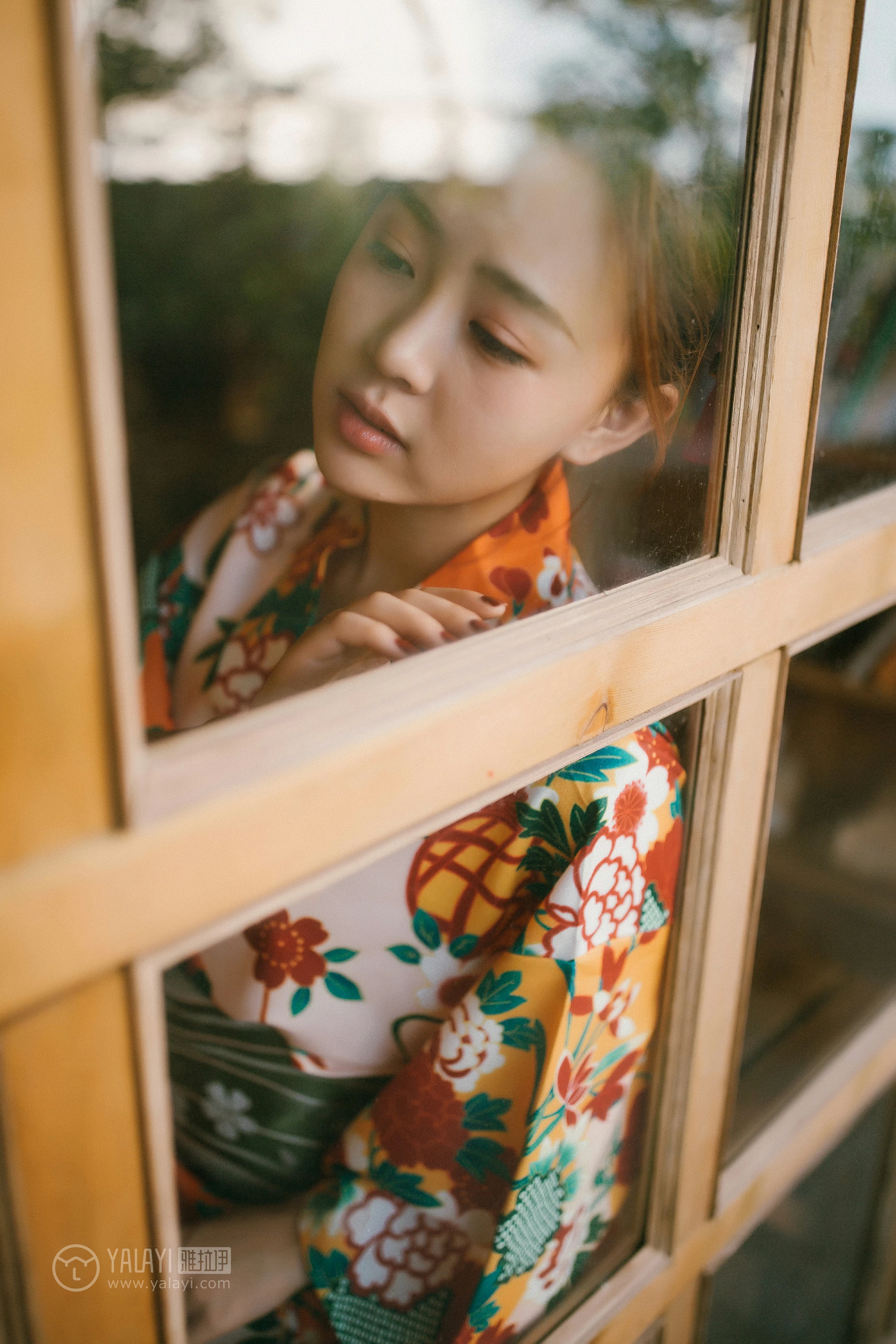 [YALAYI雅拉伊]NO.140 日清和室 张雨青 碎花和服性感私房写真集第12张