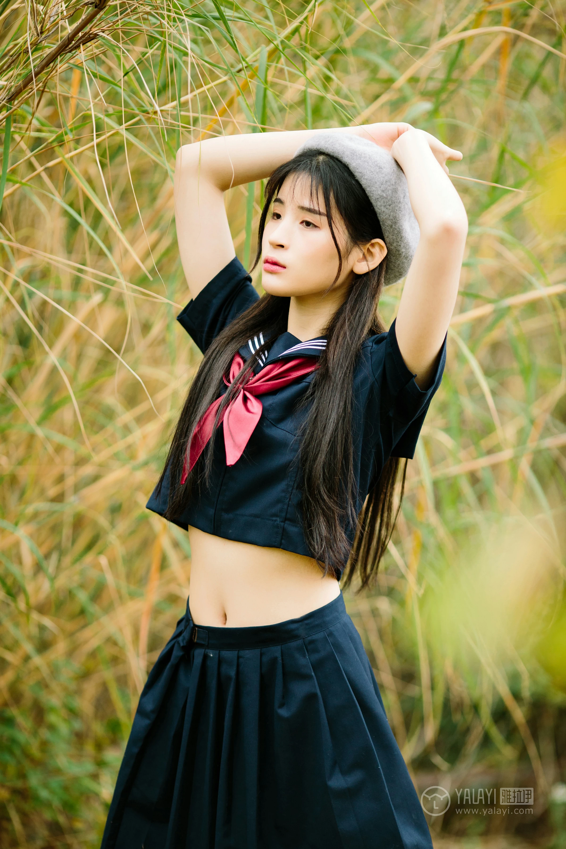 [YALAYI雅拉伊]No.189 青涩岁月 阿惜 蓝色情趣高中女生制服加短裙性感私房写真集第7张