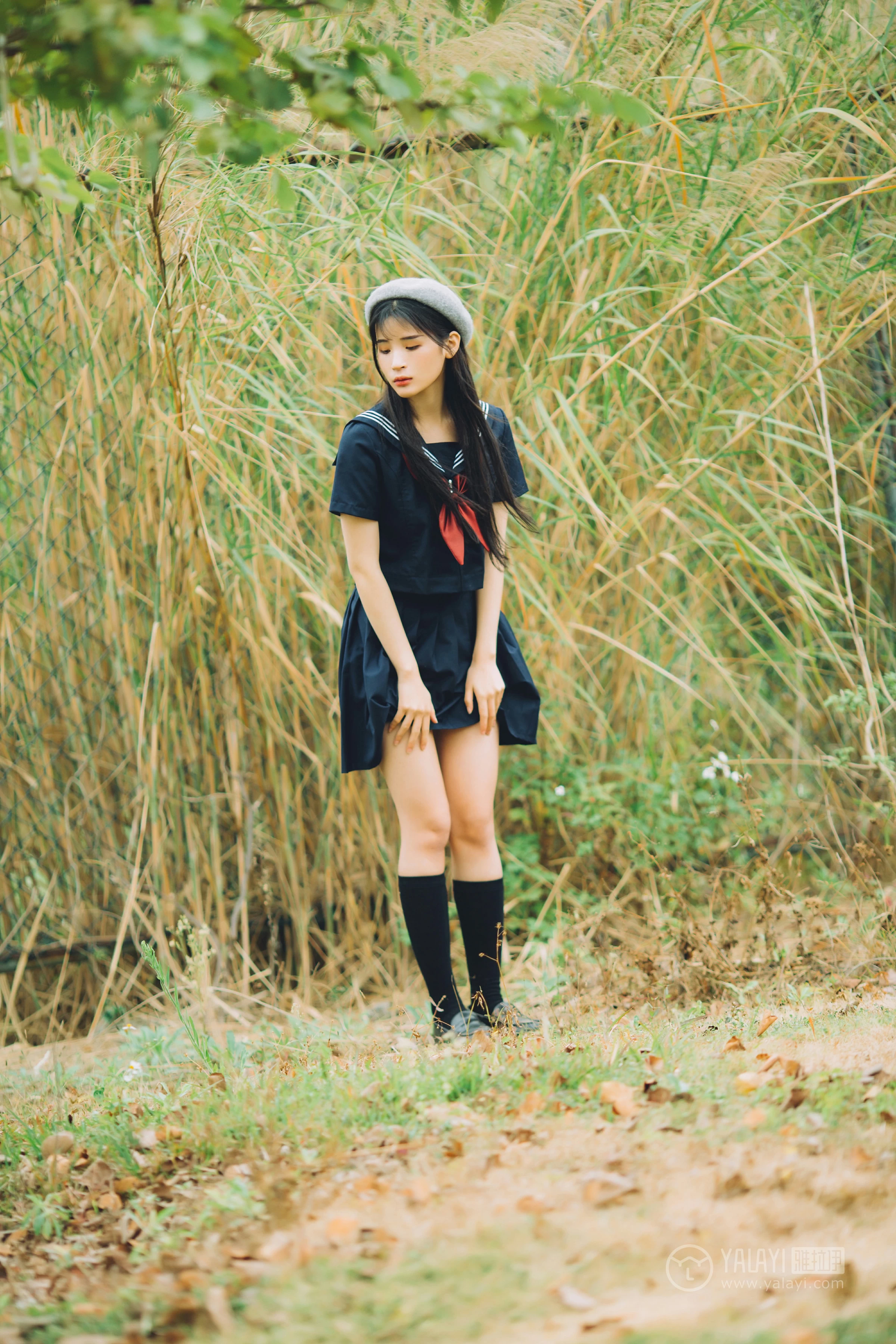 [YALAYI雅拉伊]No.189 青涩岁月 阿惜 蓝色情趣高中女生制服加短裙性感私房写真集第13张