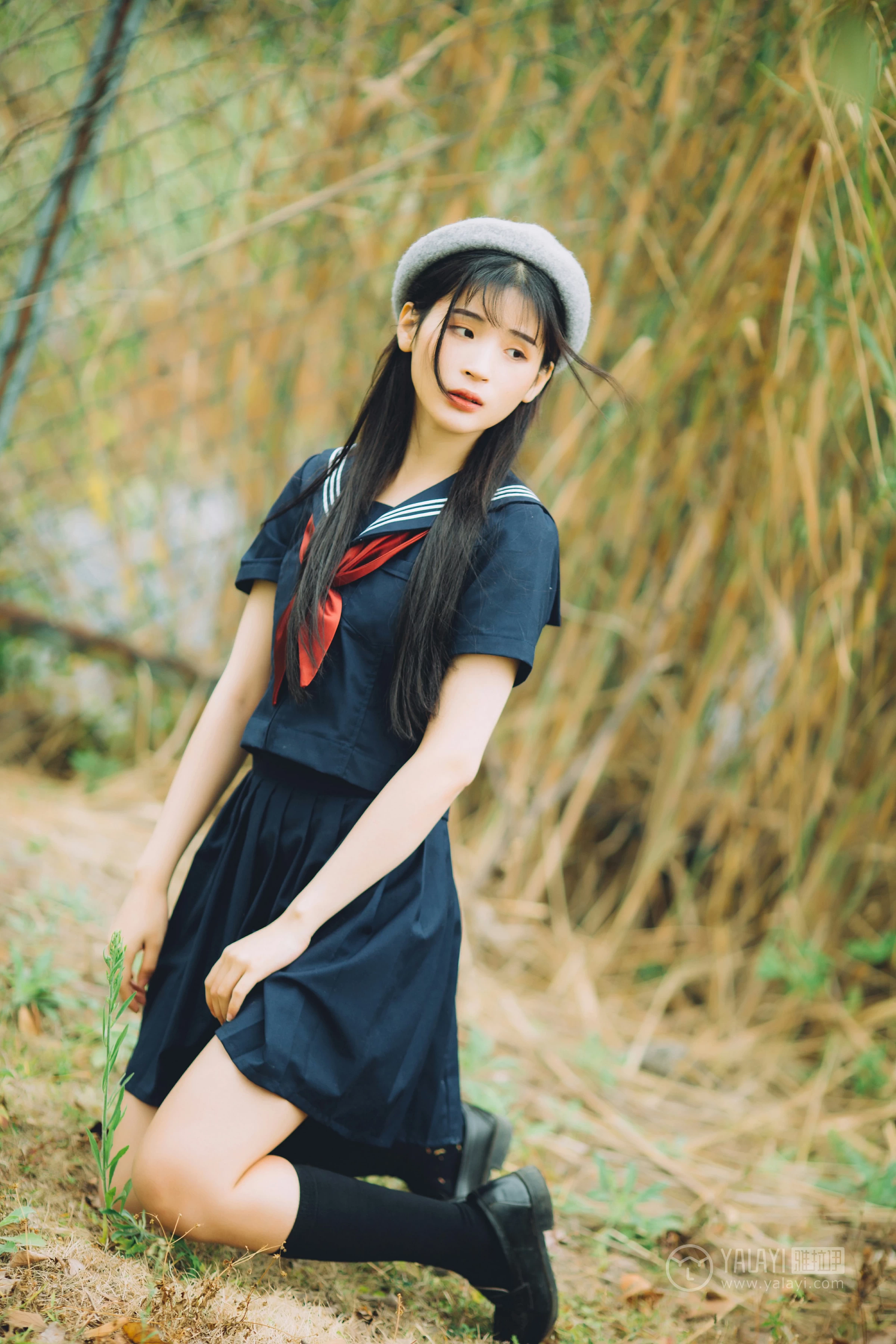 [YALAYI雅拉伊]No.189 青涩岁月 阿惜 蓝色情趣高中女生制服加短裙性感私房写真集第14张