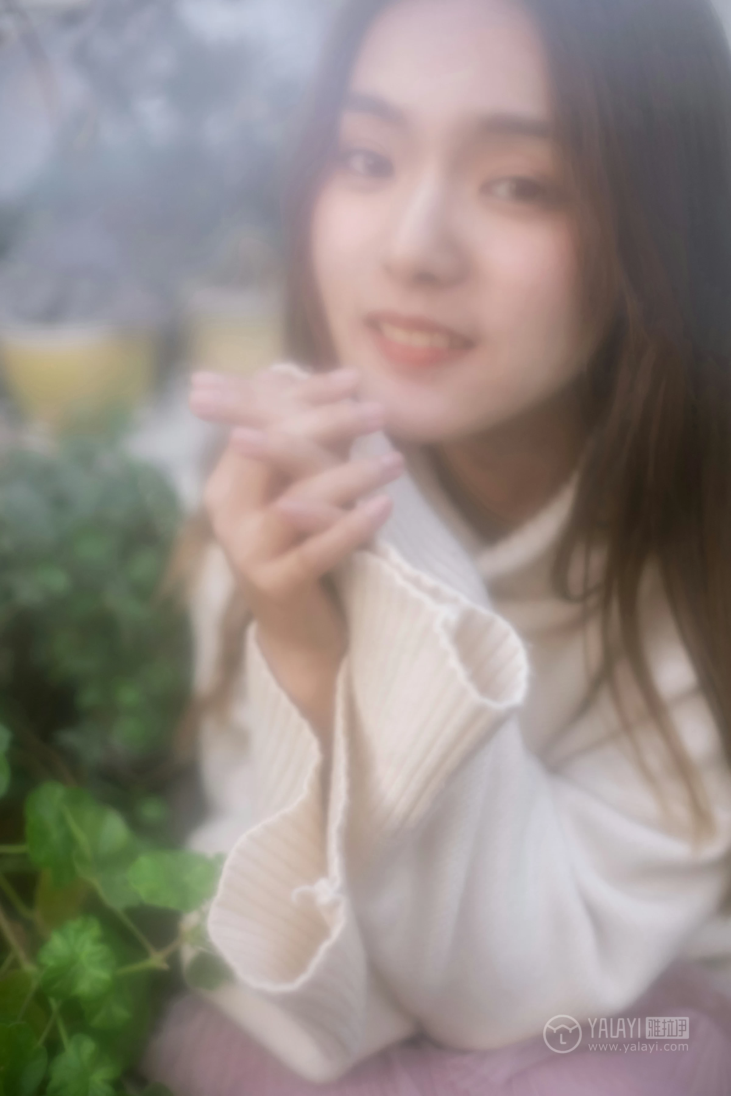 [YALAYI雅拉伊]No.209 温柔的你 白日梦 白色连身毛衣清新私房写真集第11张