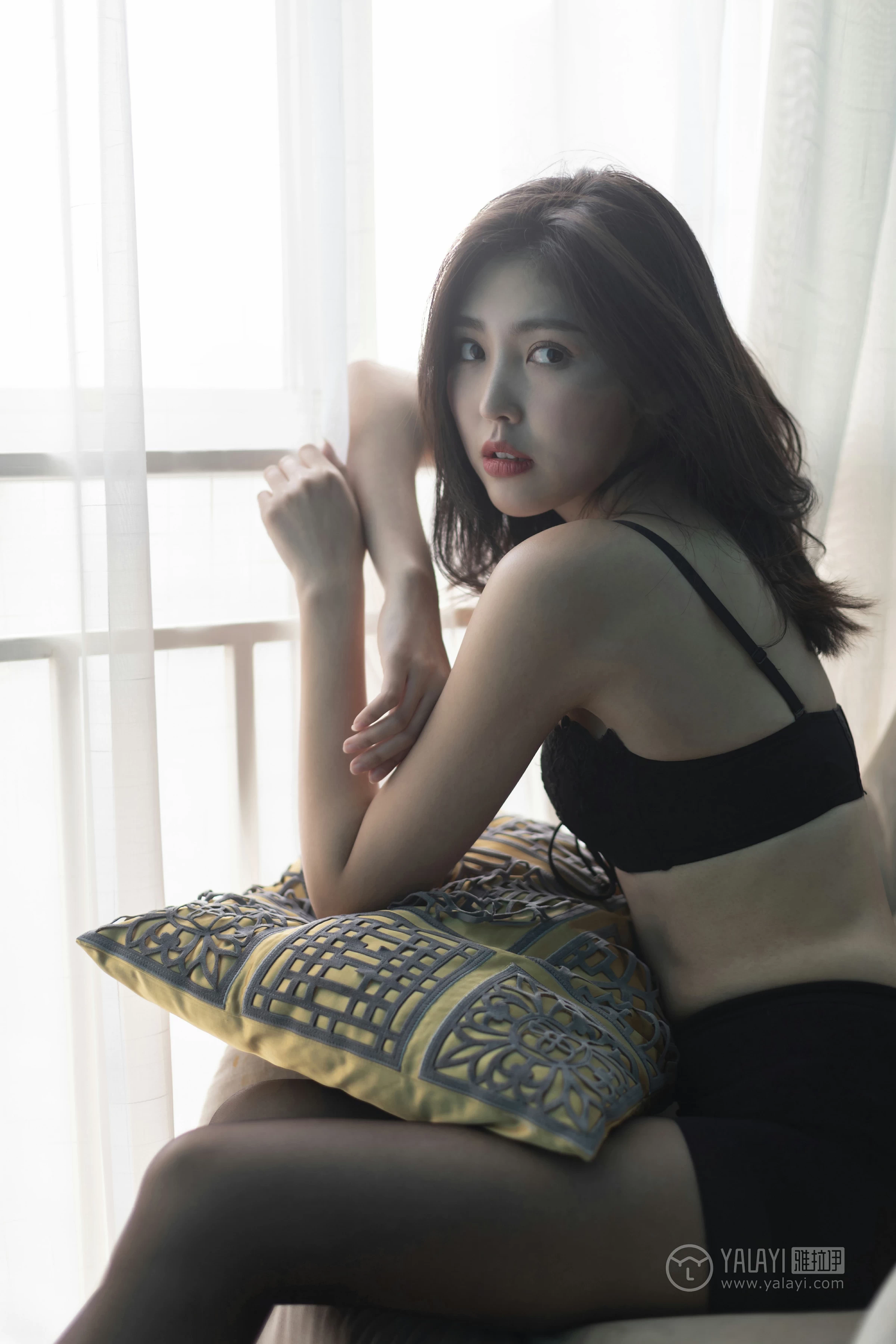 [YALAYI雅拉伊]No.218 独角戏 仓儿 黑色紧身内衣性感私房写真集第9张