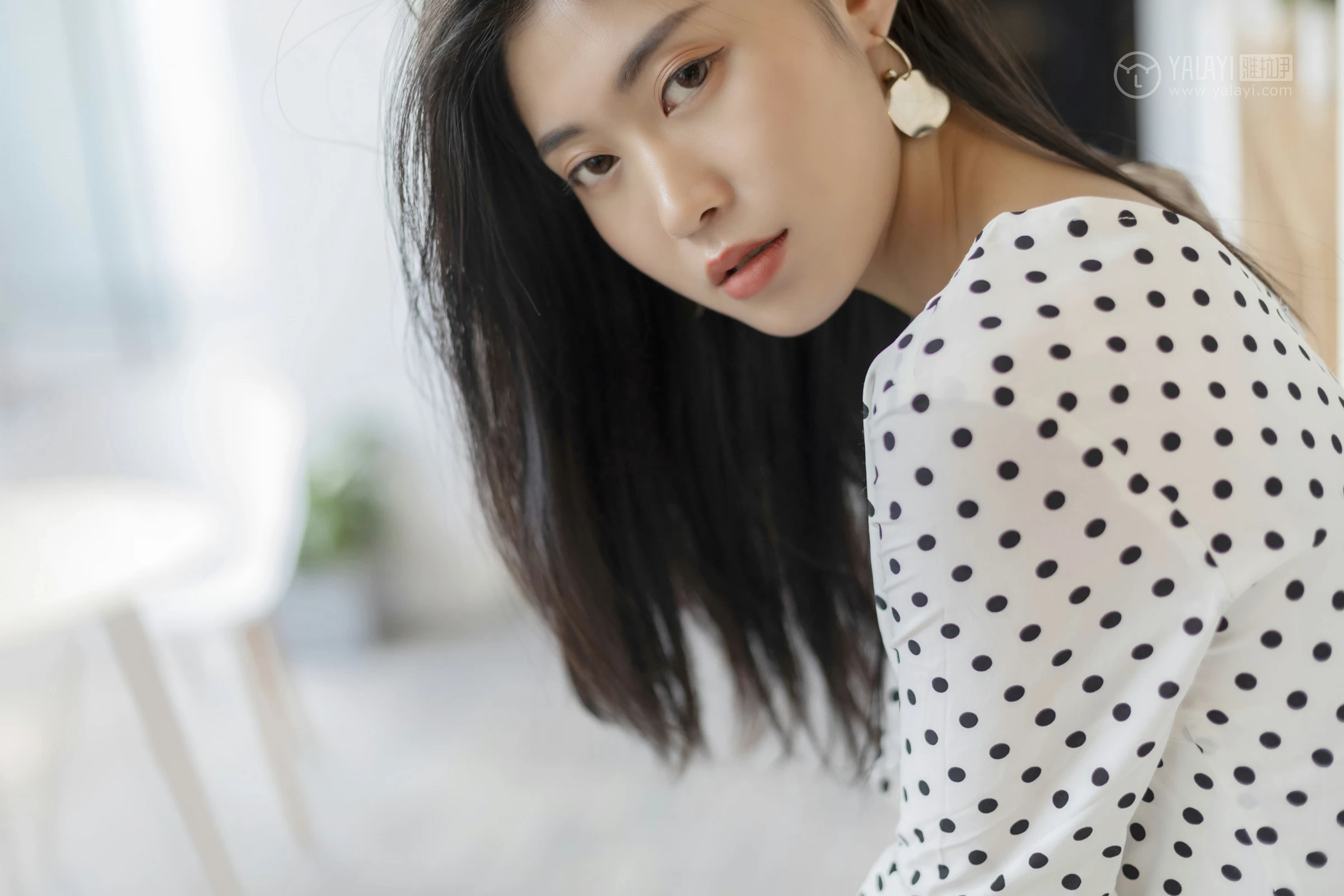[YALAYI雅拉伊]No.264 波点女孩儿 乔妹儿 白色透视连衣裙居家私房写真集第15张