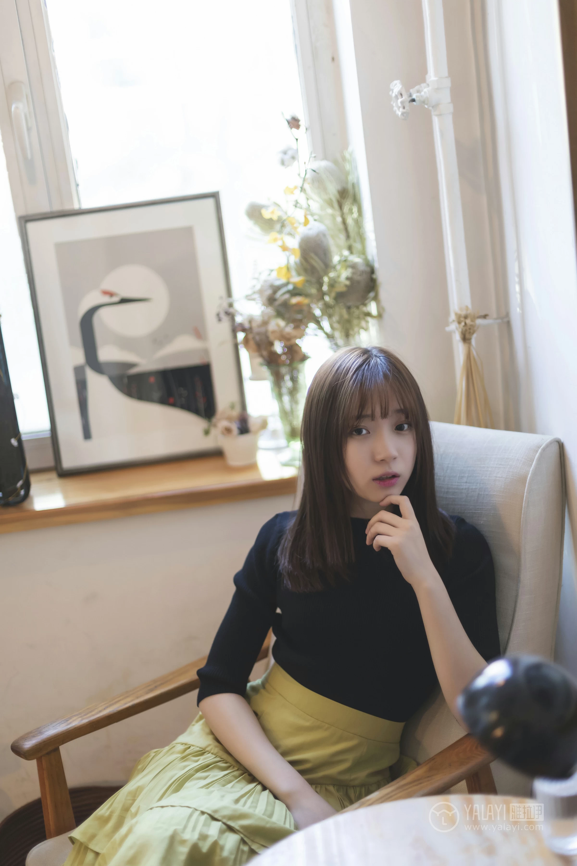 [YALAYI雅拉伊]No.265 旧情 刘开心 黑色紧身上衣加橙色短裙性感私房写真集第6张