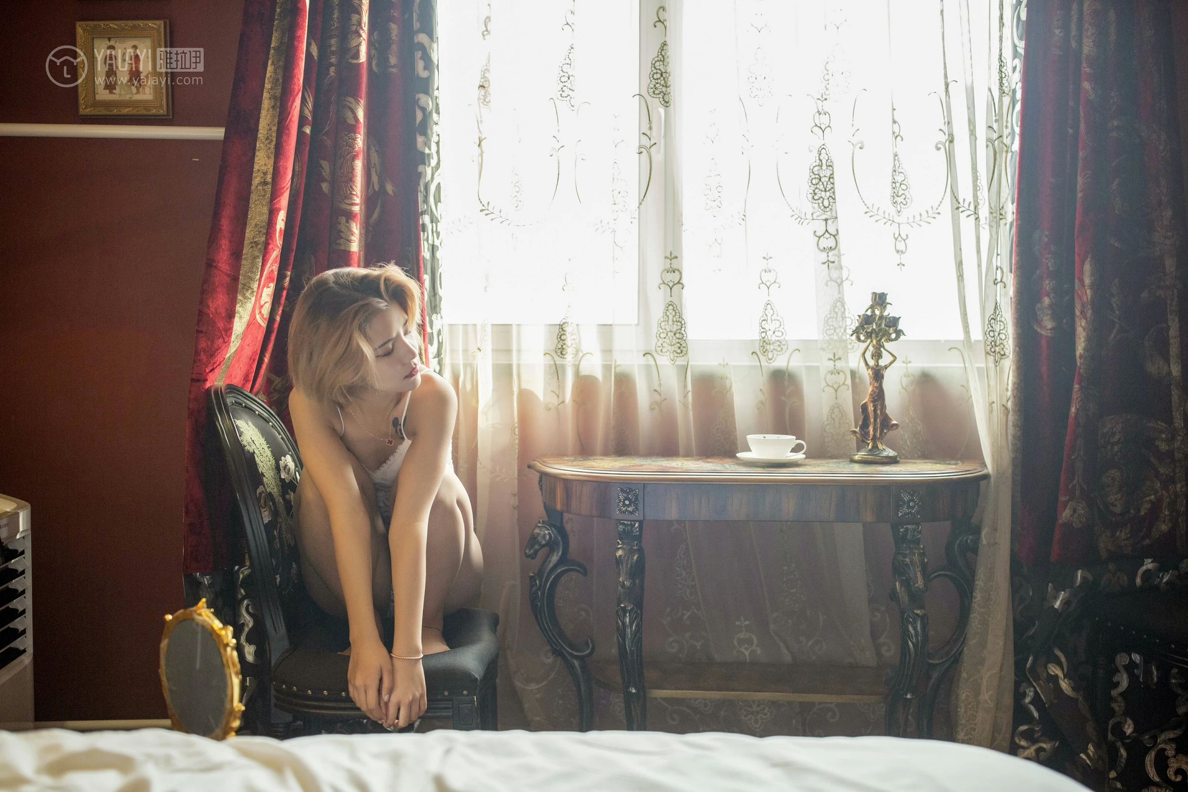 [YALAYI雅拉伊]No.300 一笑千斤 米奇 白色蕾丝镂空内衣性感私房写真集第12张