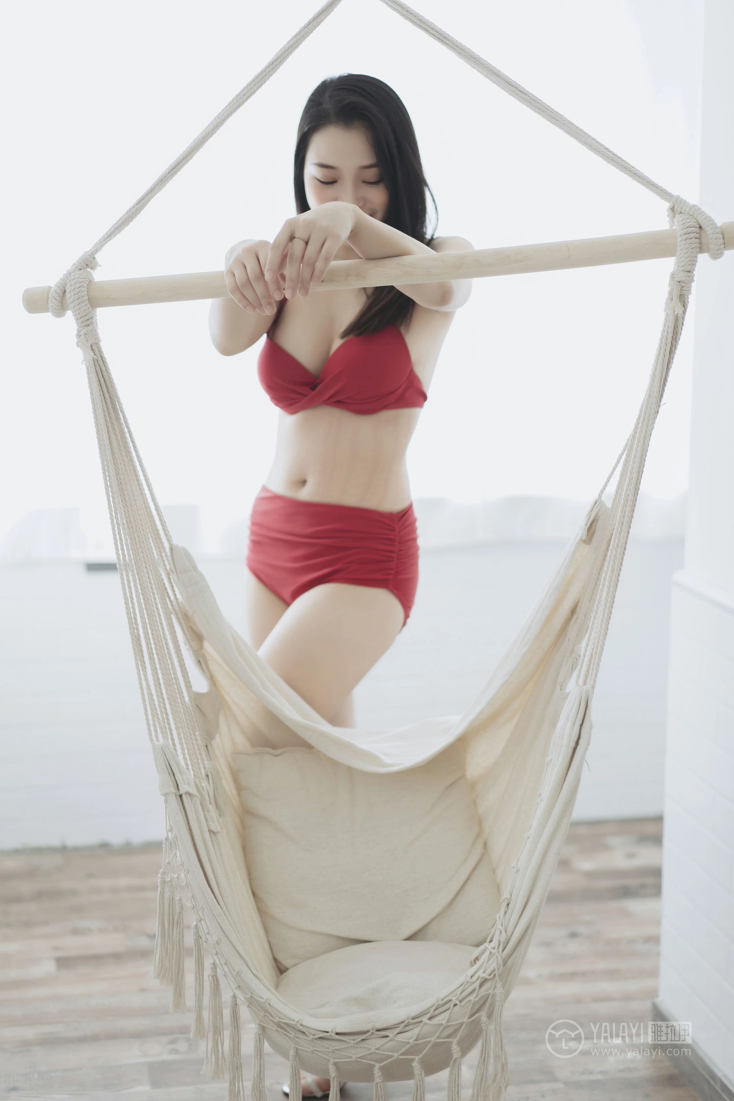 [YALAYI雅拉伊]No.339 假日 洋儿 红色内衣性感私房写真集第6张