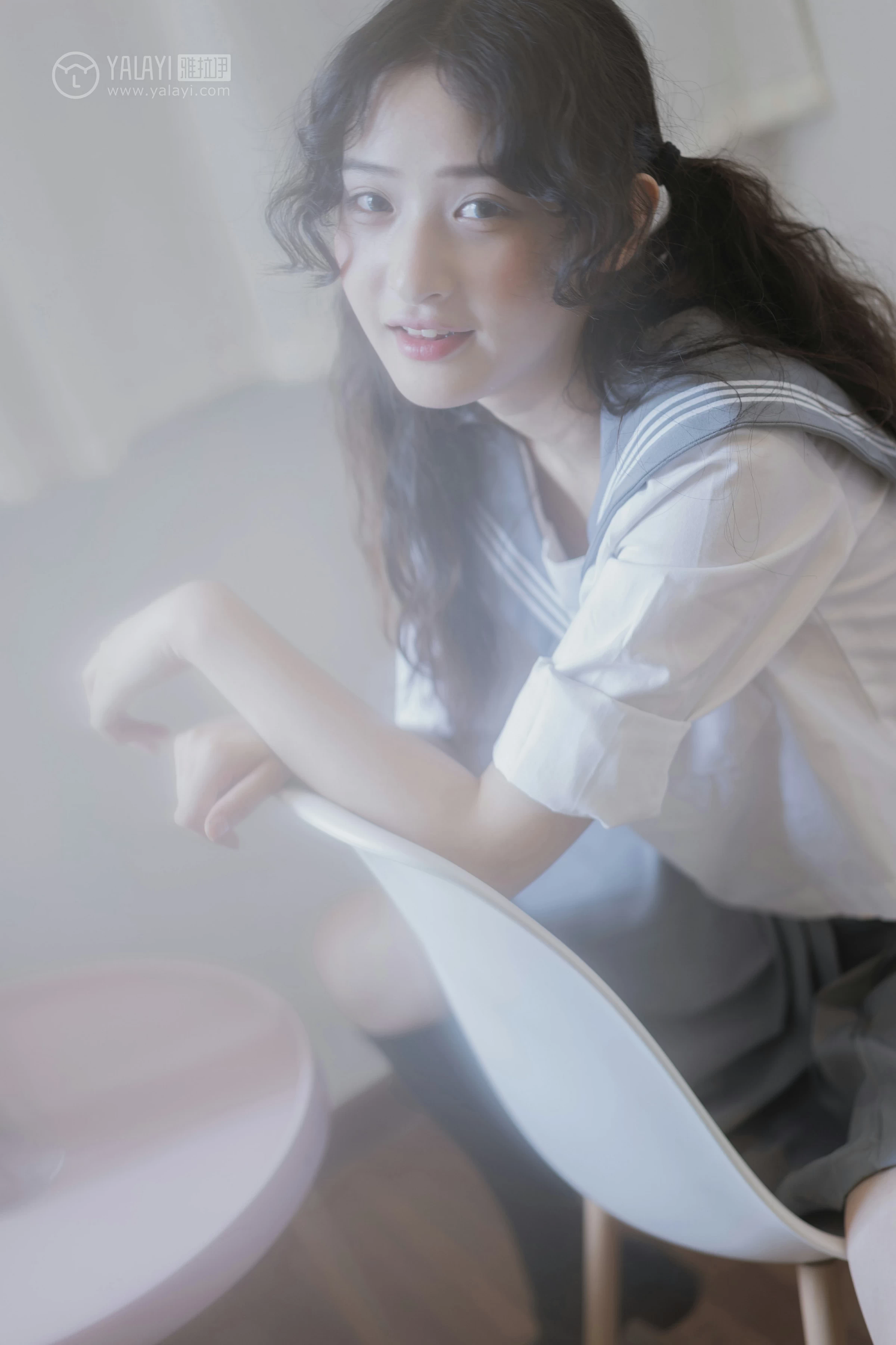 [YALAYI雅拉伊]No.349 清纯学生妹 西子 高中女生制服与短裙性感私房写真集第22张