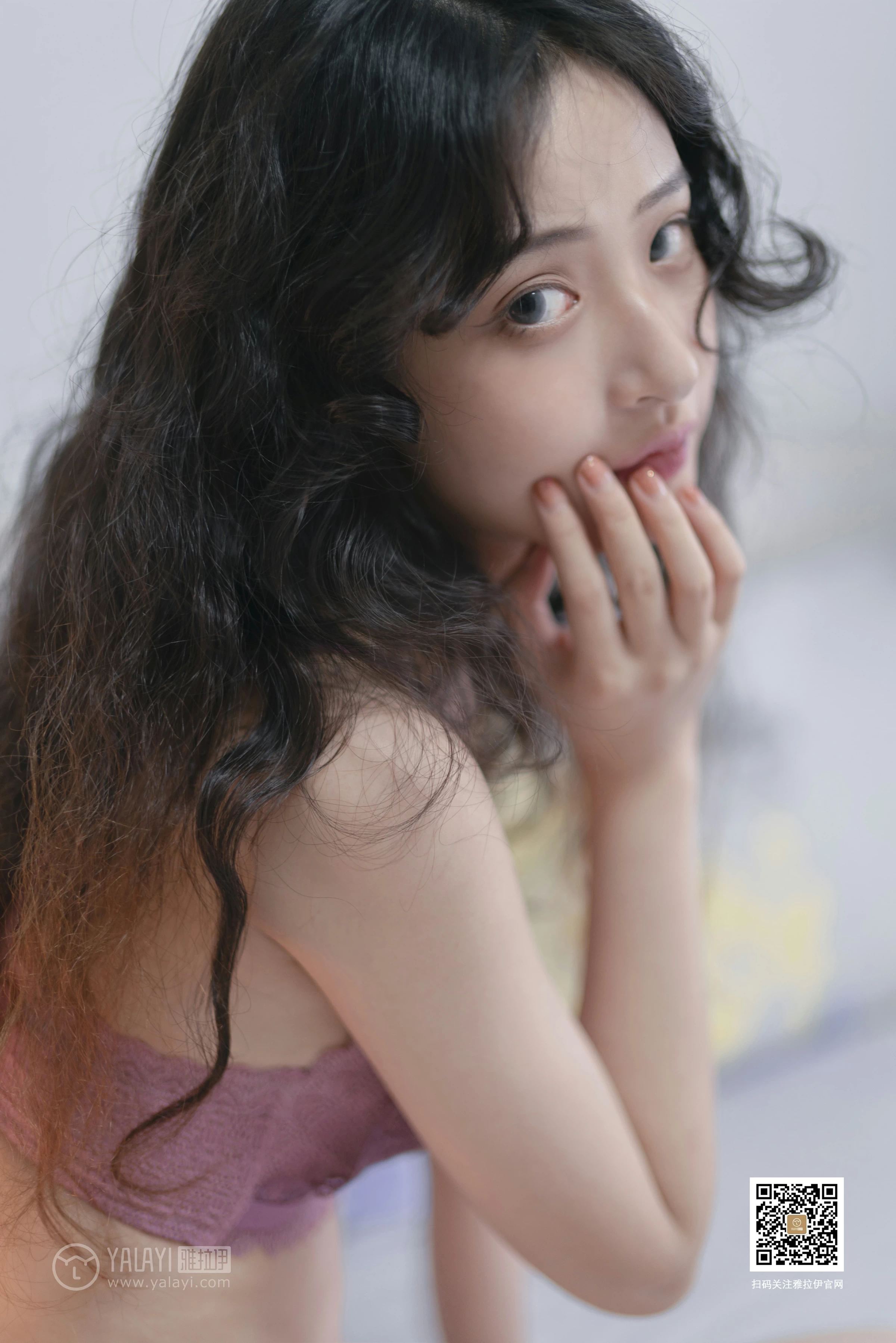 [YALAYI雅拉伊]No.379 霹雳娇娃 西子 粉色蕾丝内衣性感私房写真集第5张