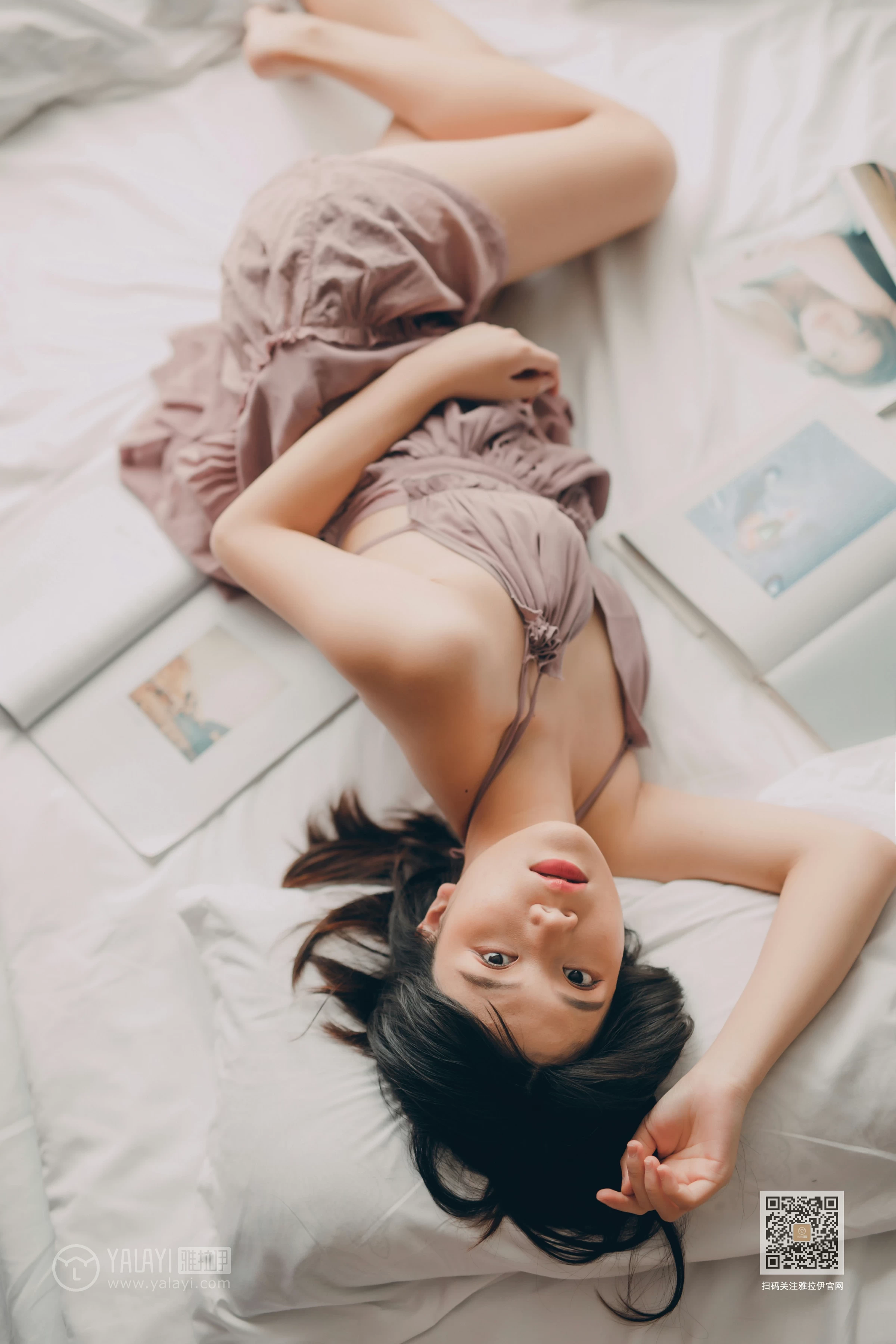 [YALAYI雅拉伊]Vol.414 缠绵 倪倪 棕色吊带睡衣裙居家性感私房写真集第6张