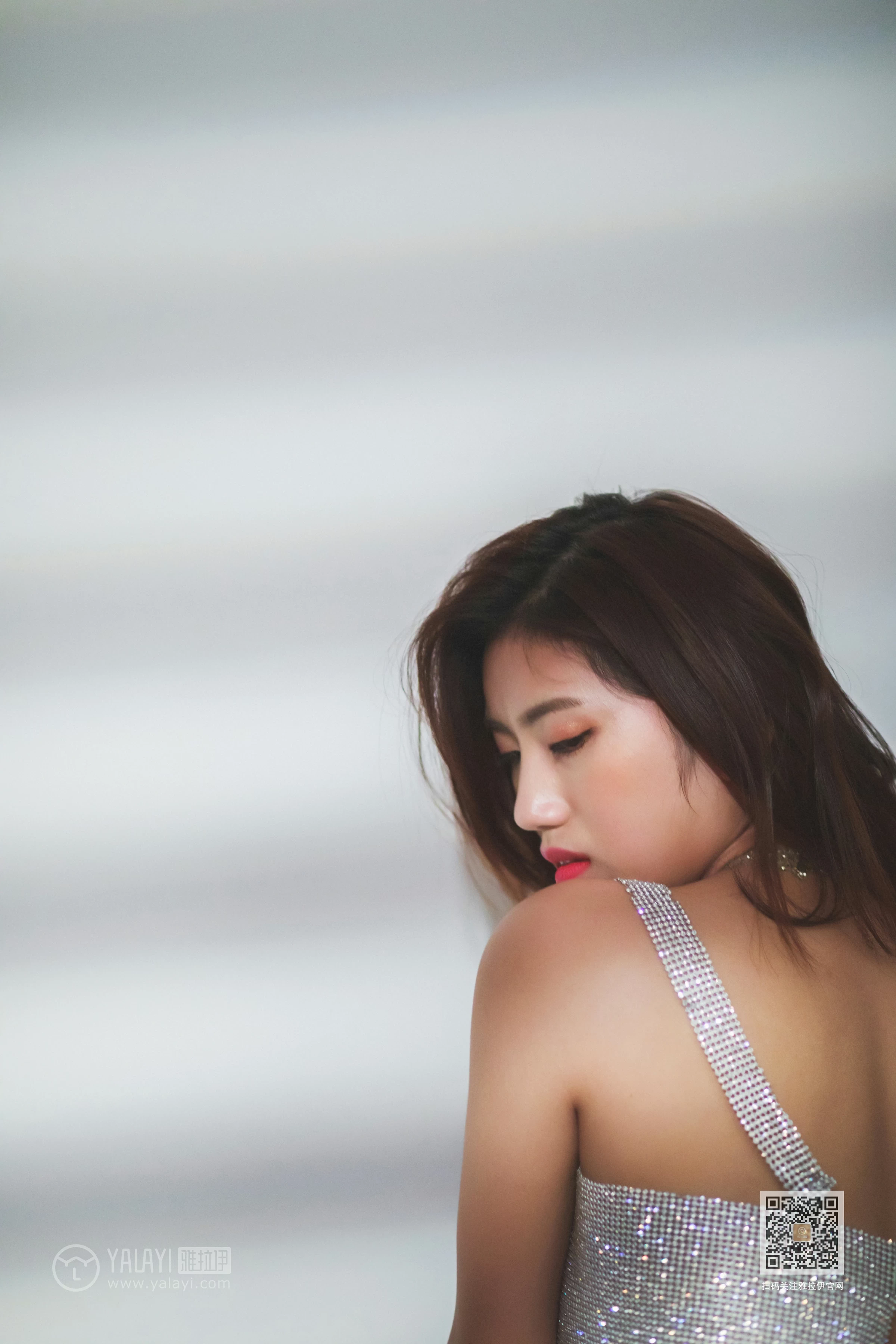 [YALAYI雅拉伊]Vol.420 金缕衣 小小 银色镂空内衣性感私房写真集第16张