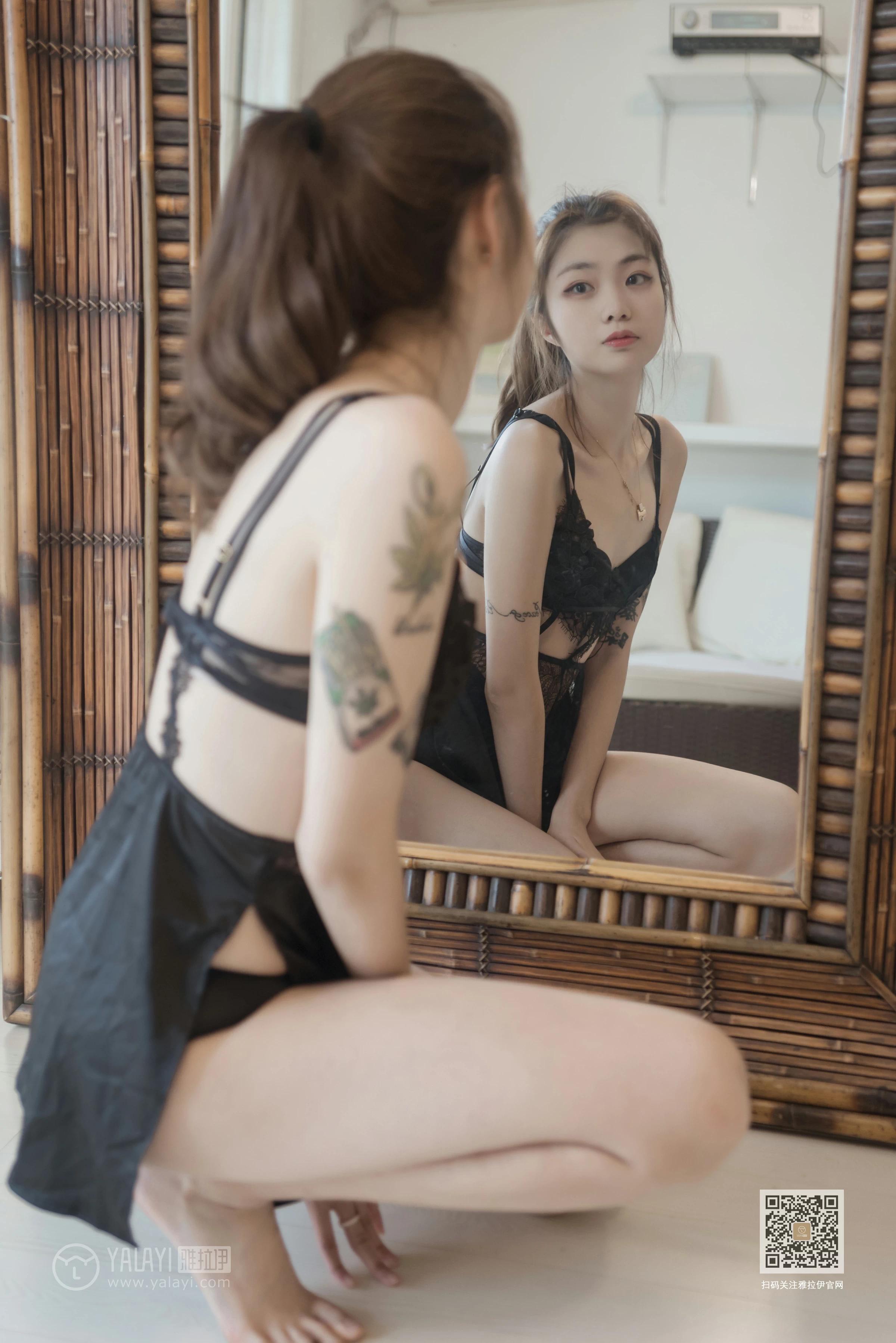 [YALAYI雅拉伊]Vol.432 千禧少女 鸭鸭 黑色透视情趣内衣性感私房写真集第7张