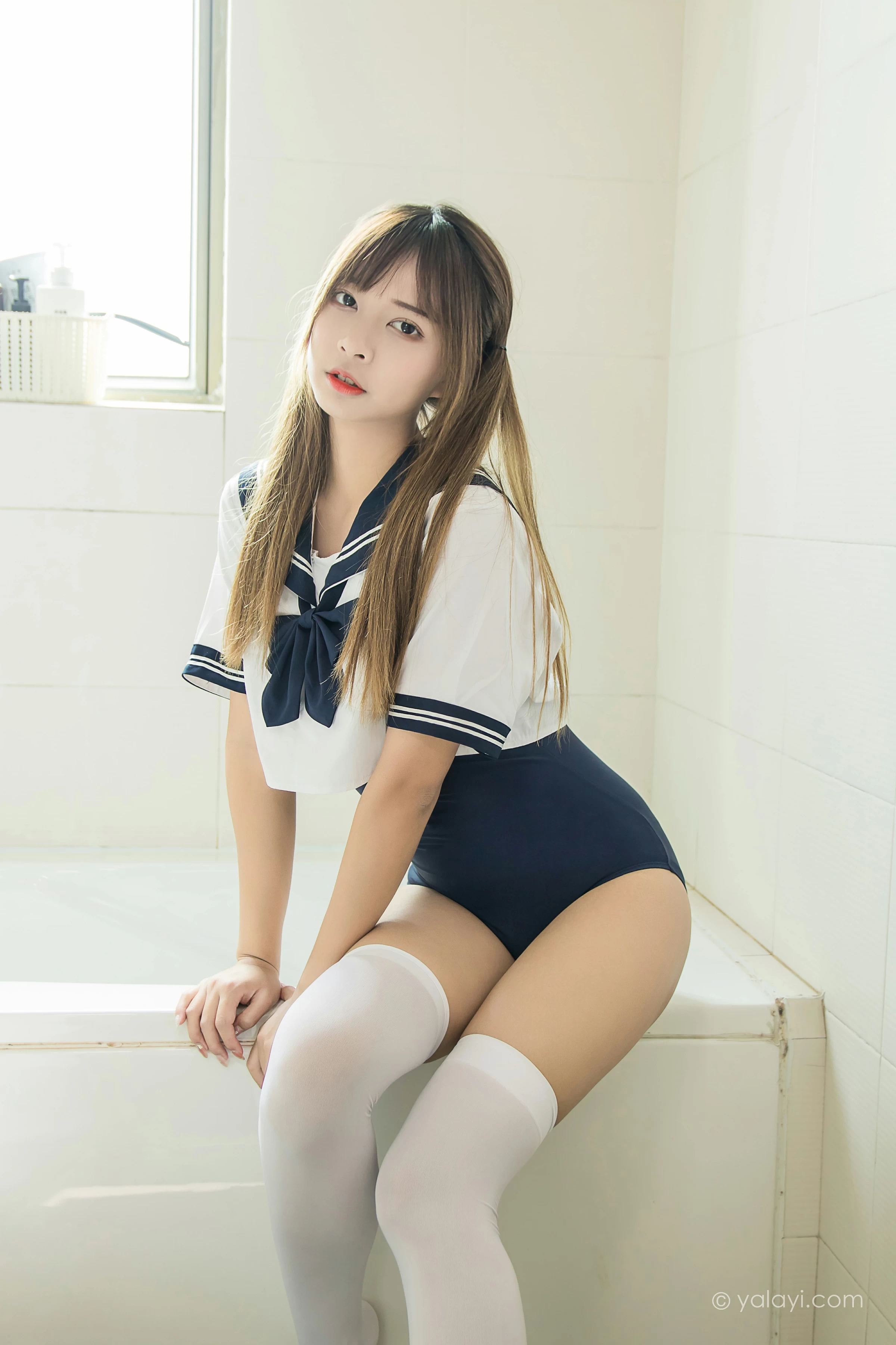 [YALAYI雅拉伊]NO.681 《少女的夏天》 阿禾 JK水手制服加蓝色紧身连体体操服性感私房写真集第12张
