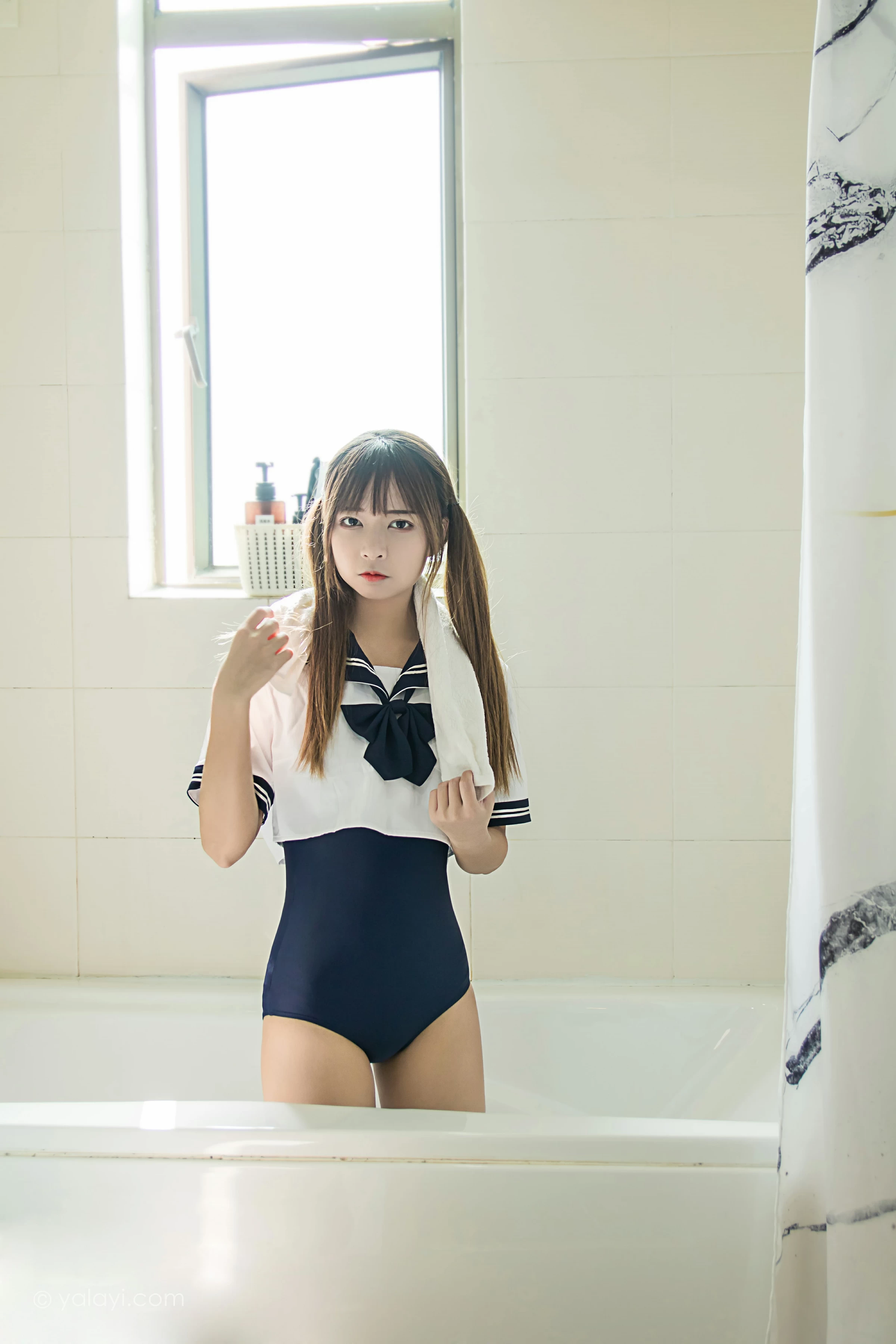[YALAYI雅拉伊]NO.681 《少女的夏天》 阿禾 JK水手制服加蓝色紧身连体体操服性感私房写真集第13张