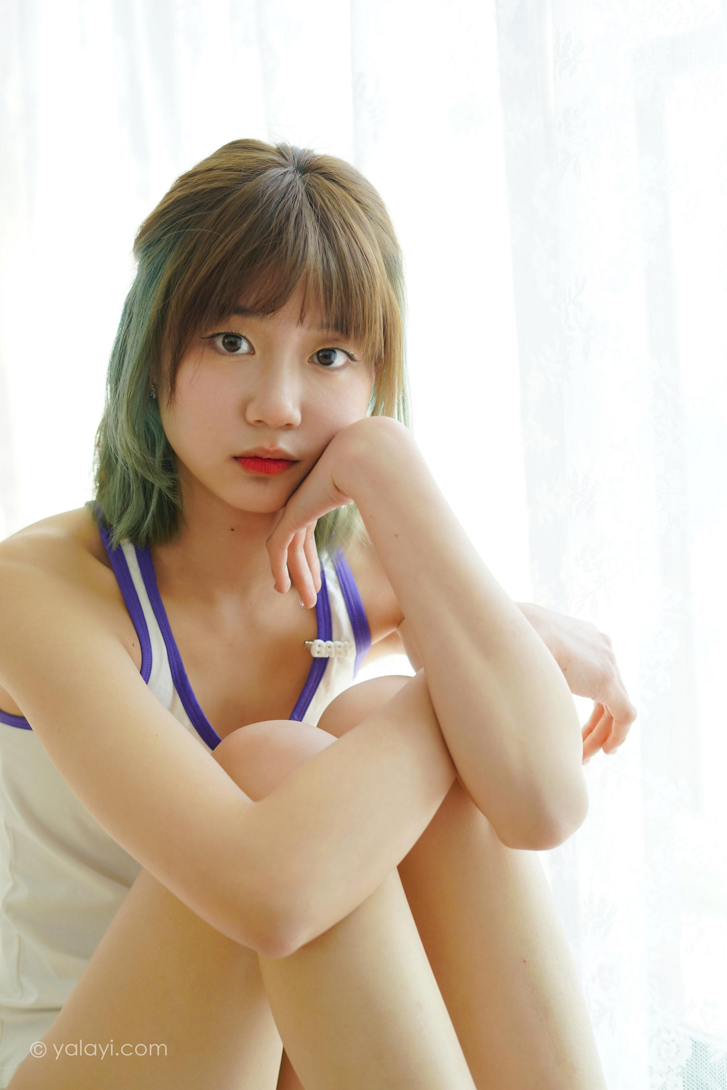 [YALAYI雅拉伊]2022.03.16 一个人独处 兰子 白色背心加短裤居家性感写真集第8张