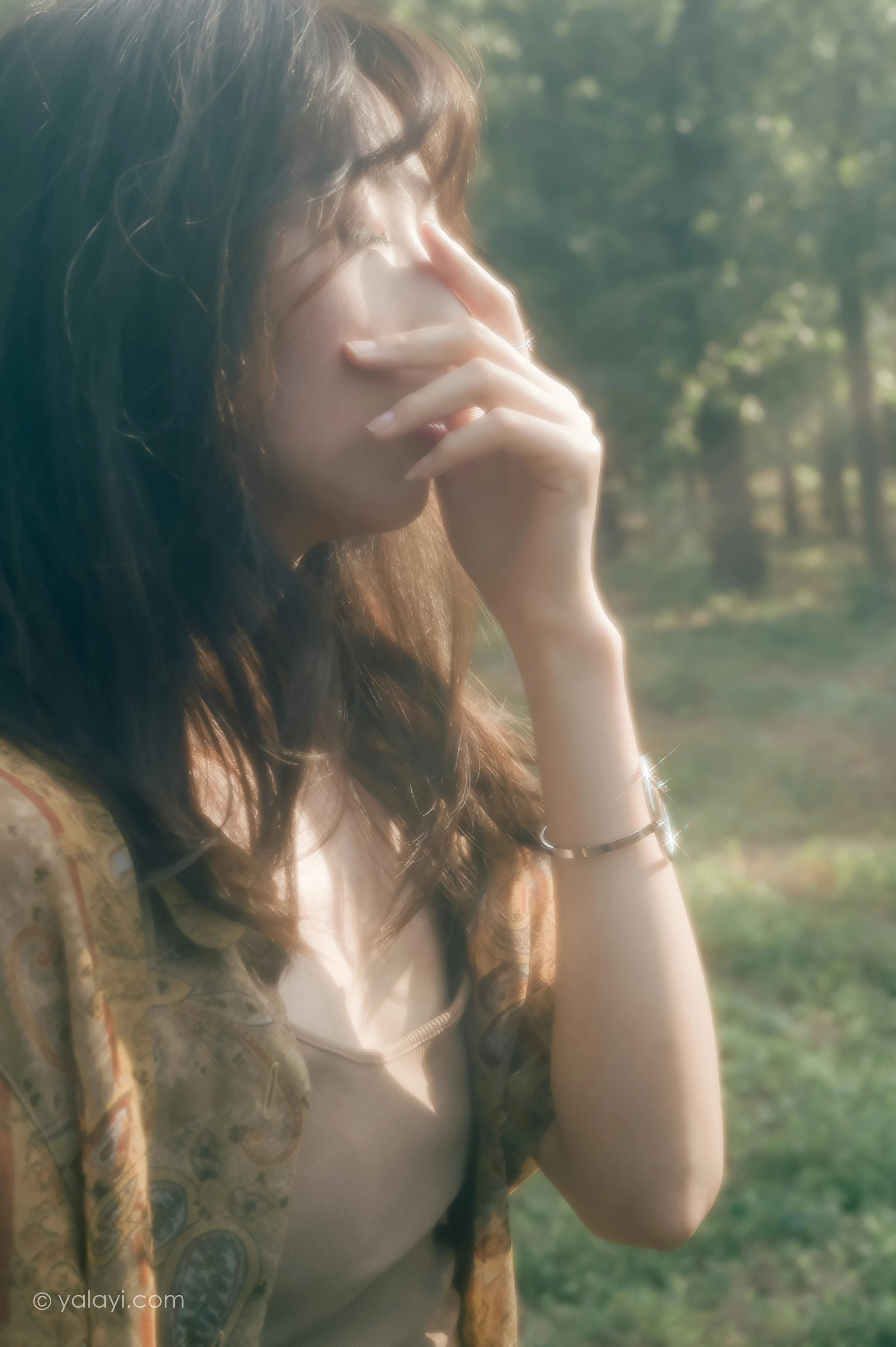 [YALAYI雅拉伊]NO.691 《梦境》 佳佳 橙色性感小背心加短裙私房写真第2张