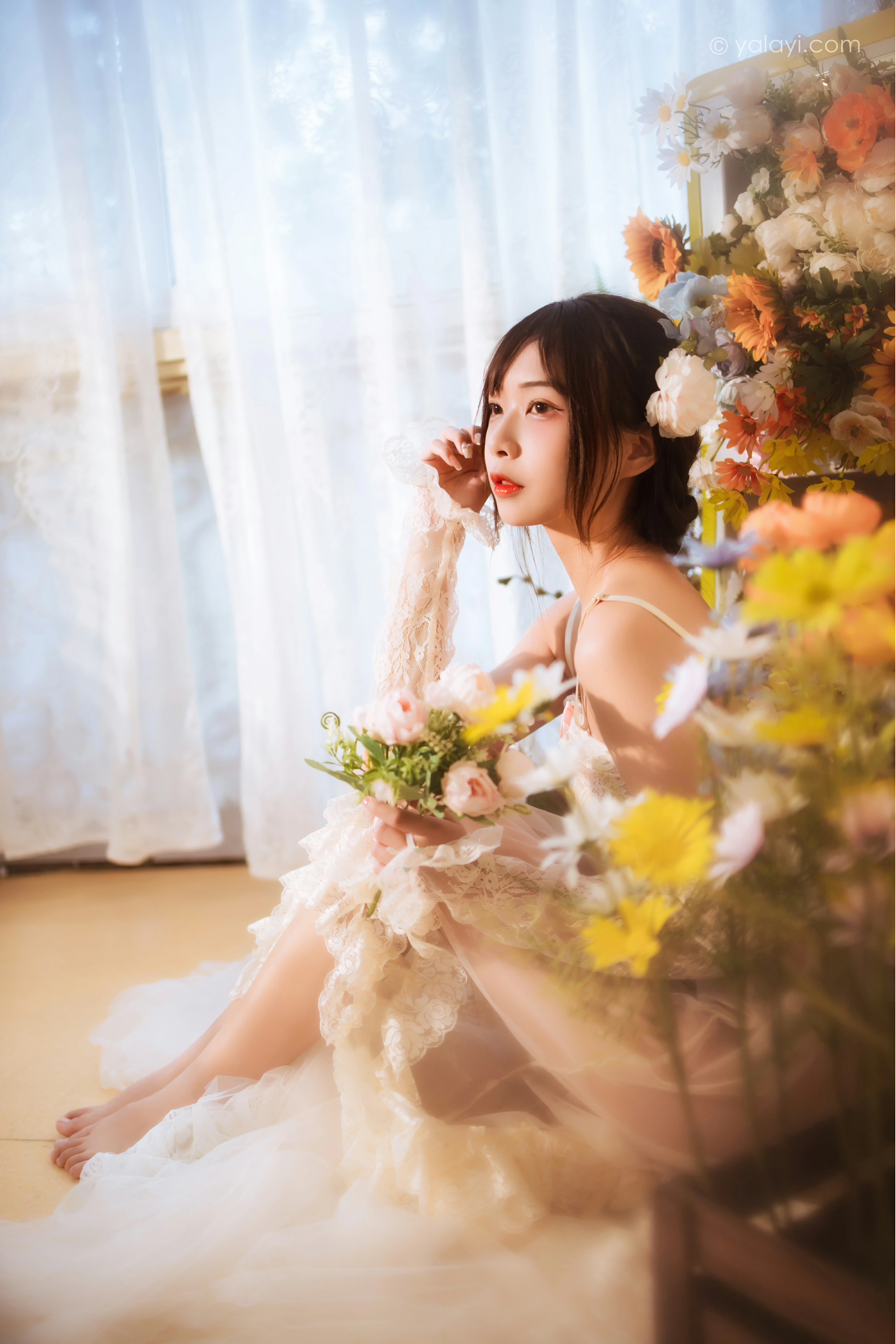 [YALAYI雅拉伊]NO.807 似梦初觉 阿禾 白色透视情趣连衣裙加蕾丝内衣性感私房写真集第7张