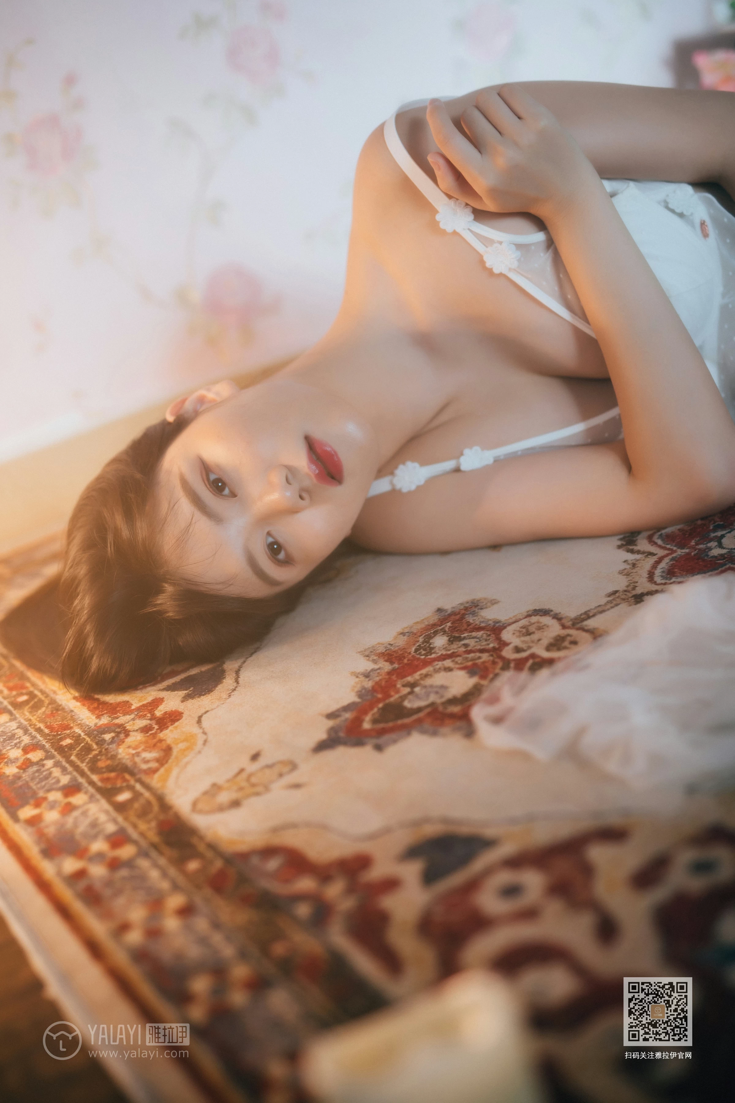[YALAYI雅拉伊]Vol.451 唯一的你 倪倪 白色透视情趣内衣性感私房写真集第10张