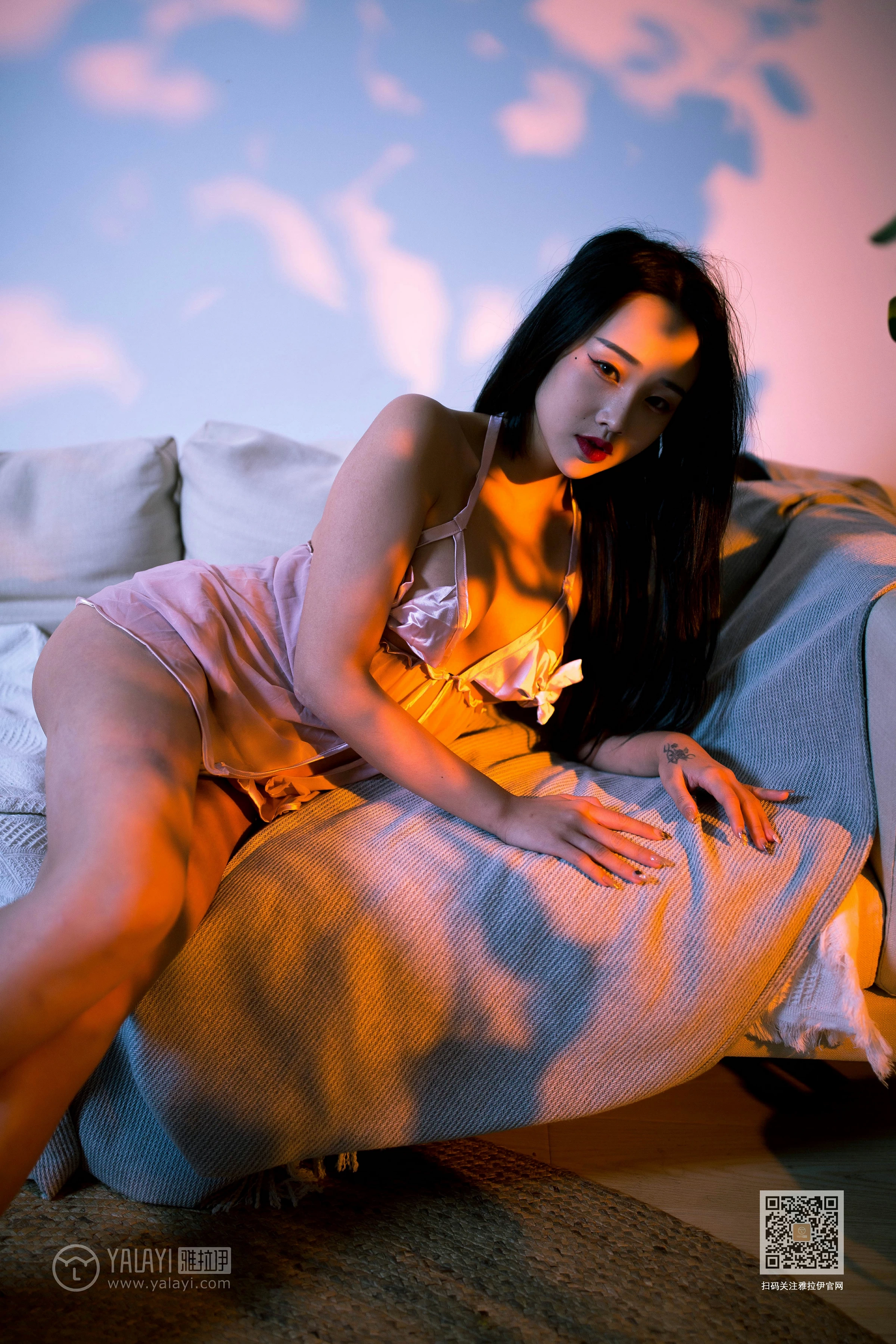 [YALAYI雅拉伊]Vol.535 热浪 优优 粉色透视情趣内衣性感私房写真集第5张