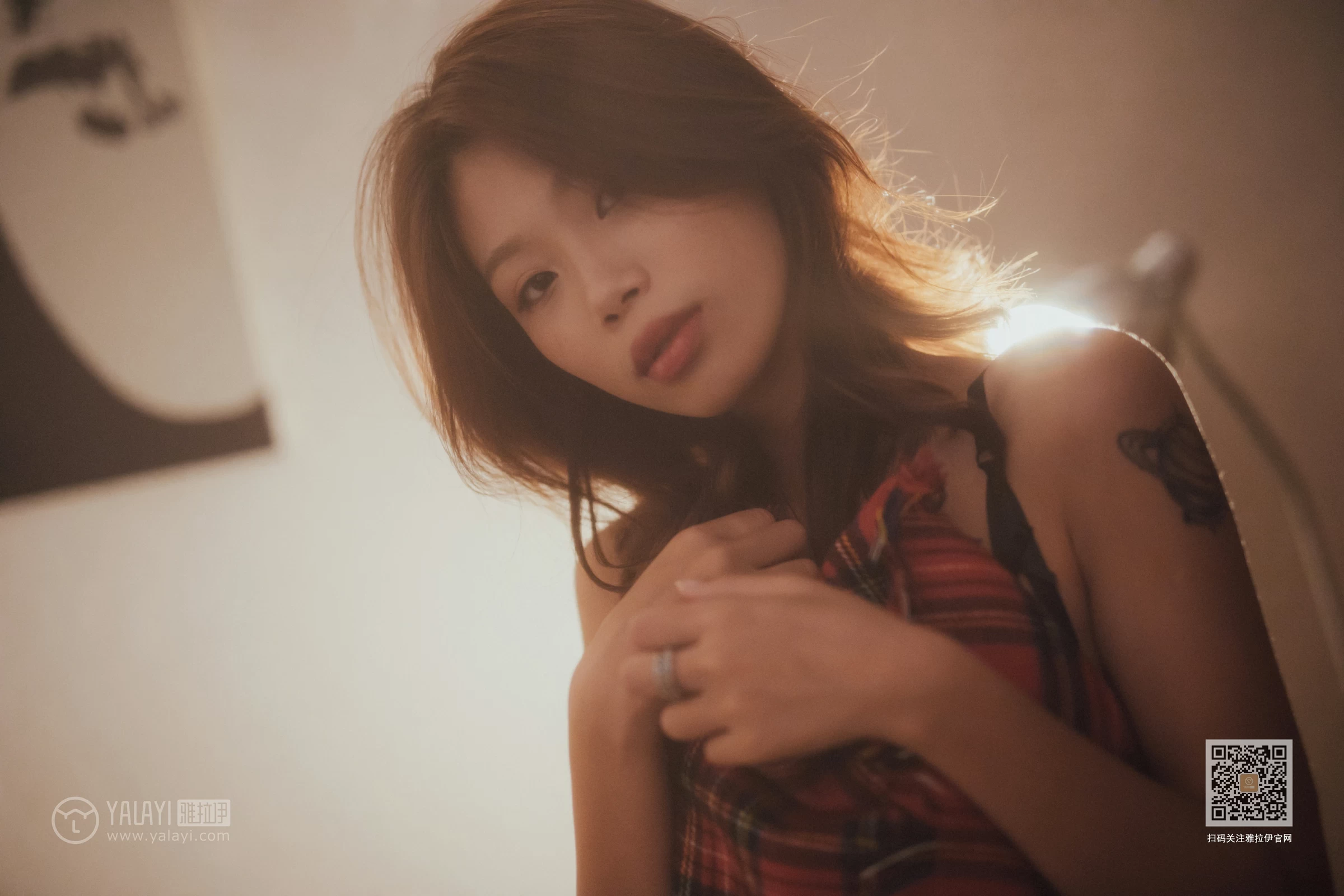 [YALAYI雅拉伊]Vol.548 梦境里的情人 静初 黑色蕾丝内衣性感私房写真集第13张