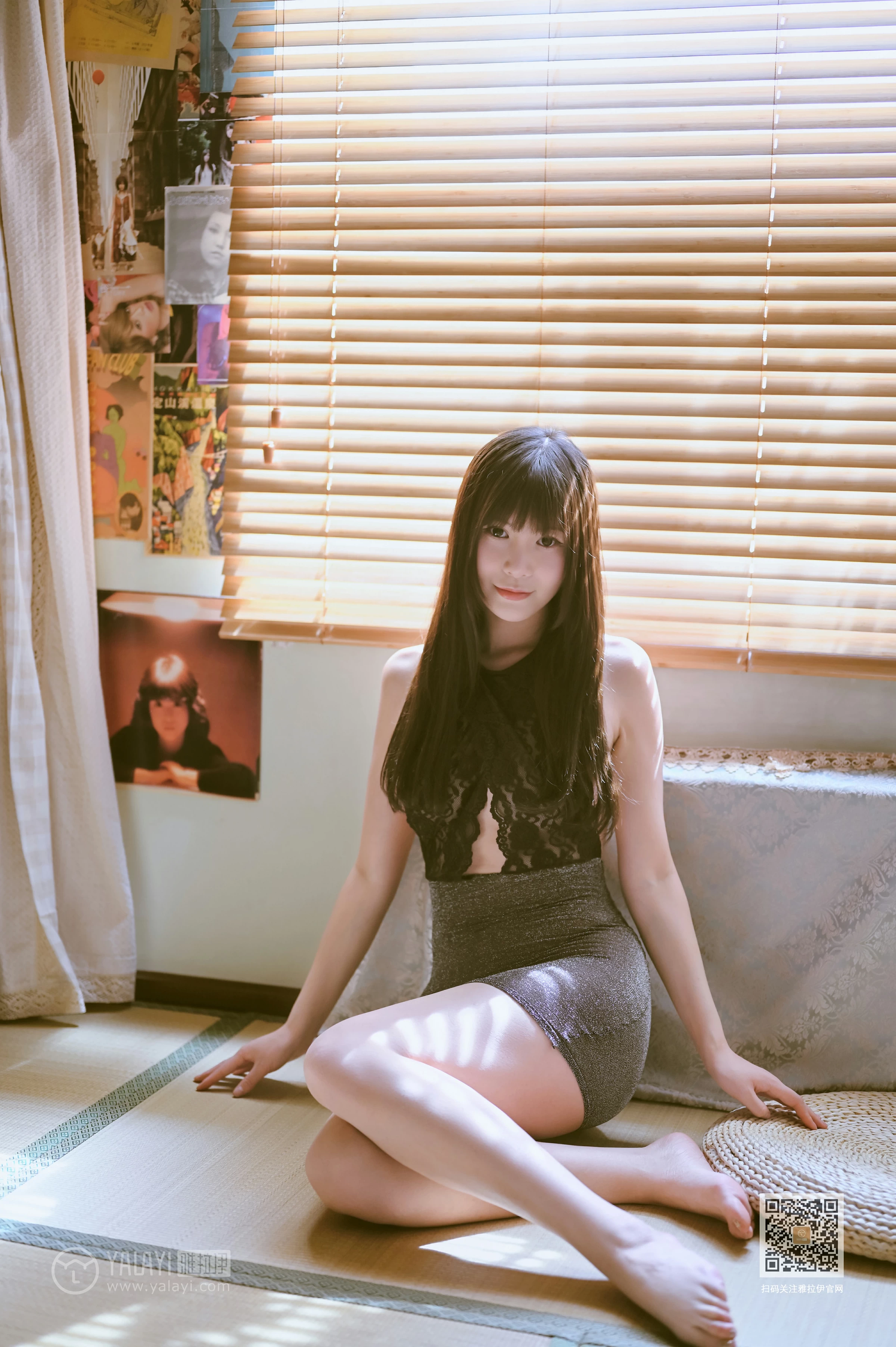 [YALAYI雅拉伊]Vol.595 婀娜 斯雯 灰色紧身透视连衣裙性感私房写真集第8张