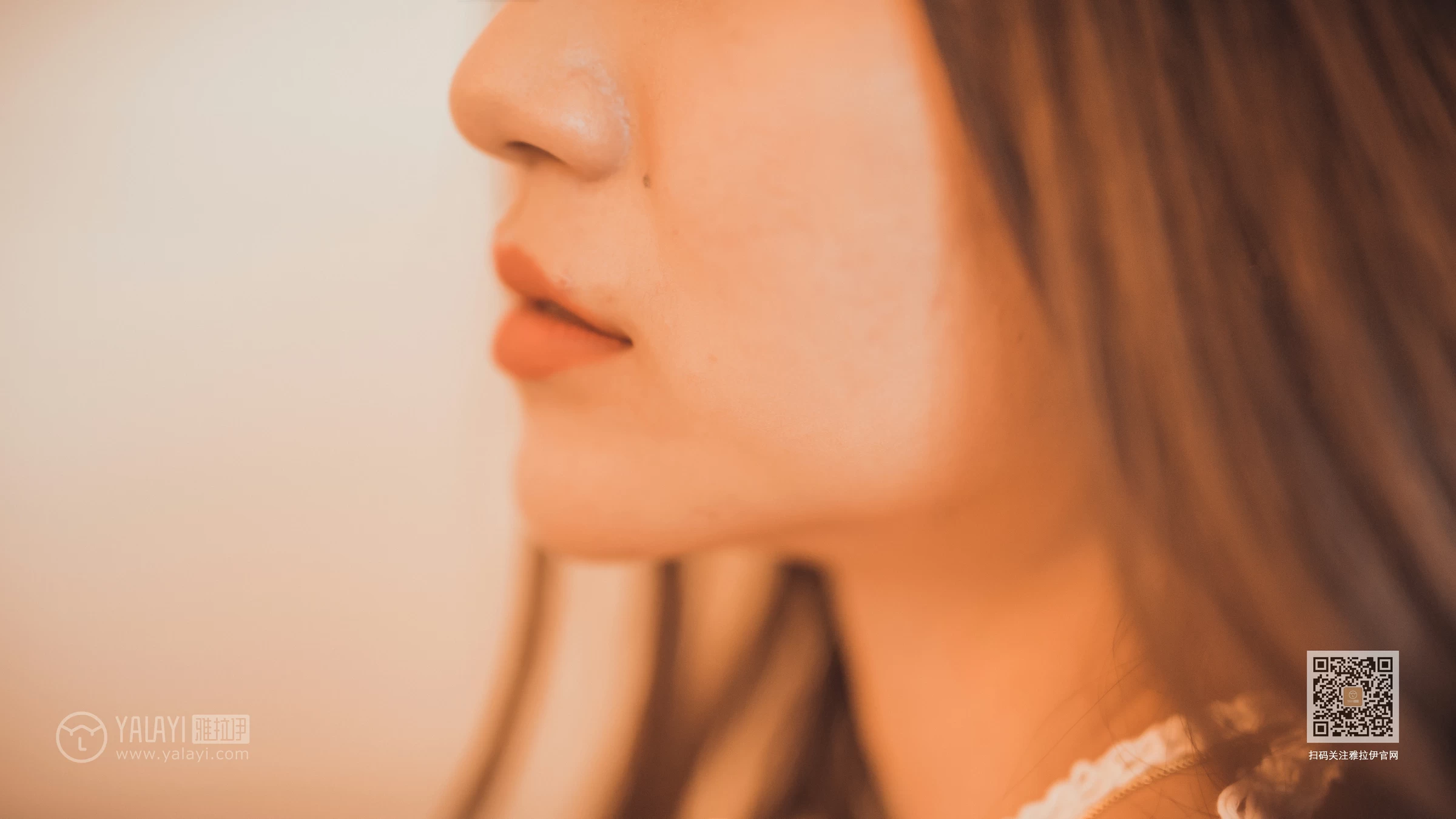 [YALAYI雅拉伊]NO.614 《我们约会吧》 尹梦 白色镂空内衣加灰色短裙性感私房写真集第8张