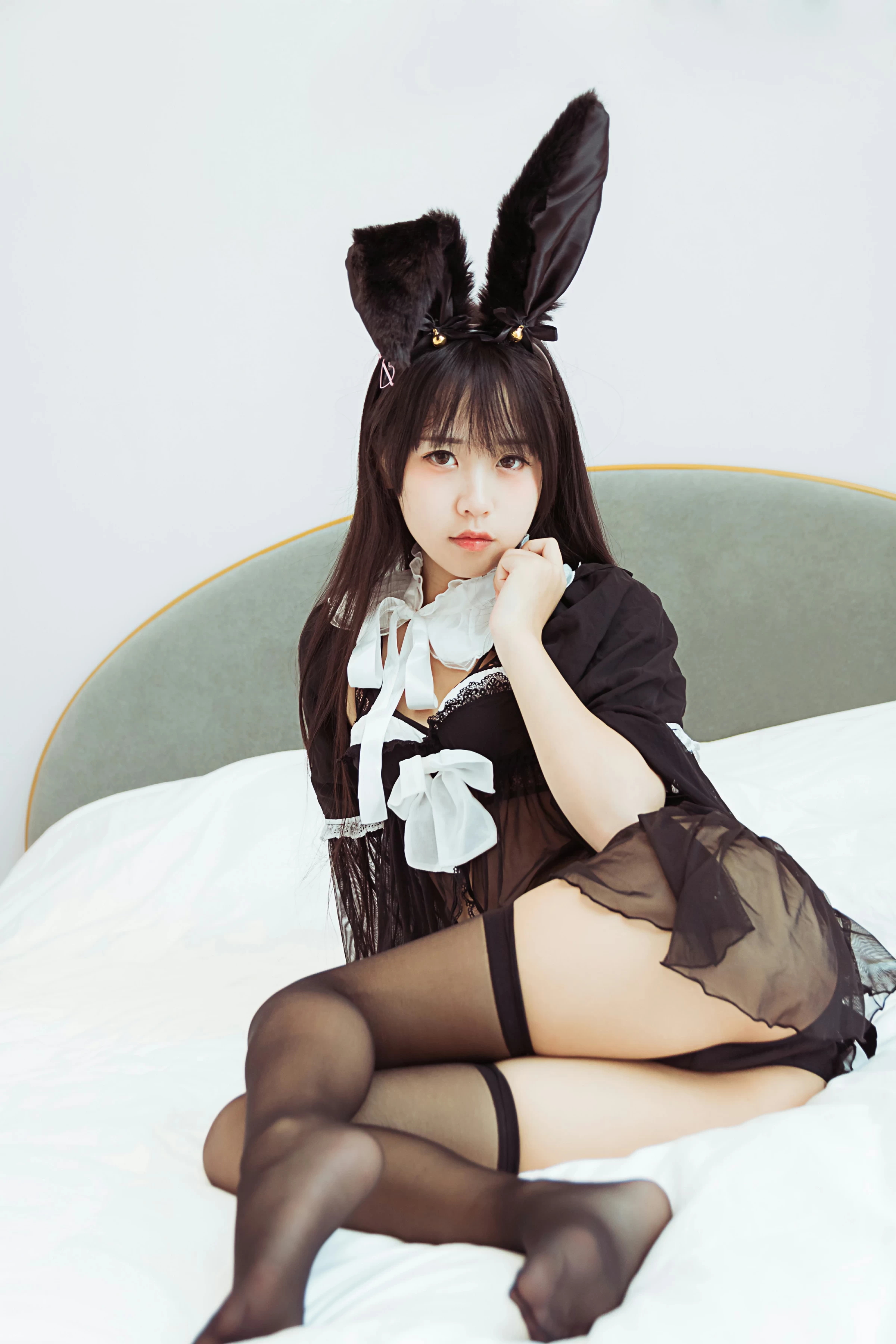 [YALAYI雅拉伊]NO.616 《今晚穿了女仆装》 甜酱吖 黑色情趣制服内衣加黑丝美腿性感私房写真集第17张