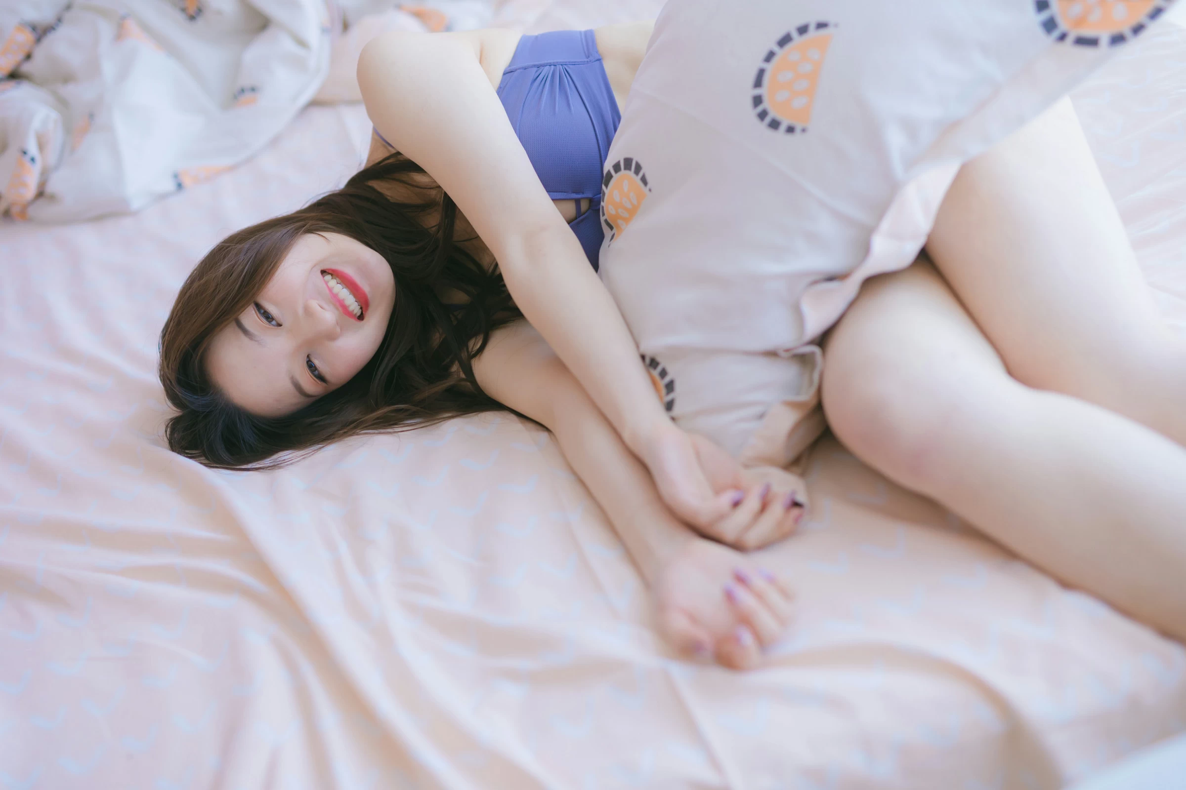 [YALAYI雅拉伊]NO.624 《潇洒少女》 明月 蓝色性感内衣私房写真集第11张