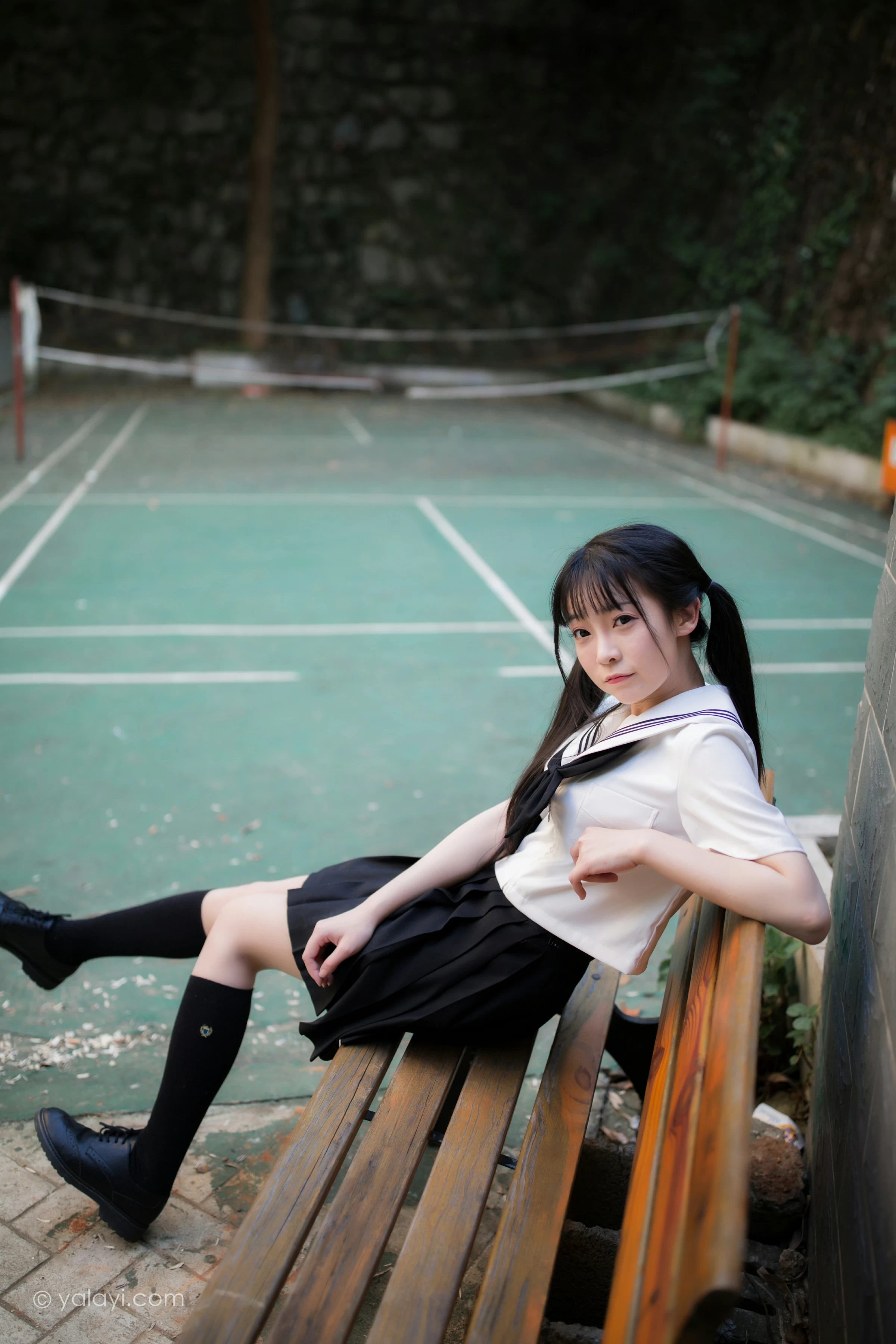 [YALAYI雅拉伊]NO.671 《放学一起走》 妙妙 JK水手制服与短裙加黑丝美腿写真第8张