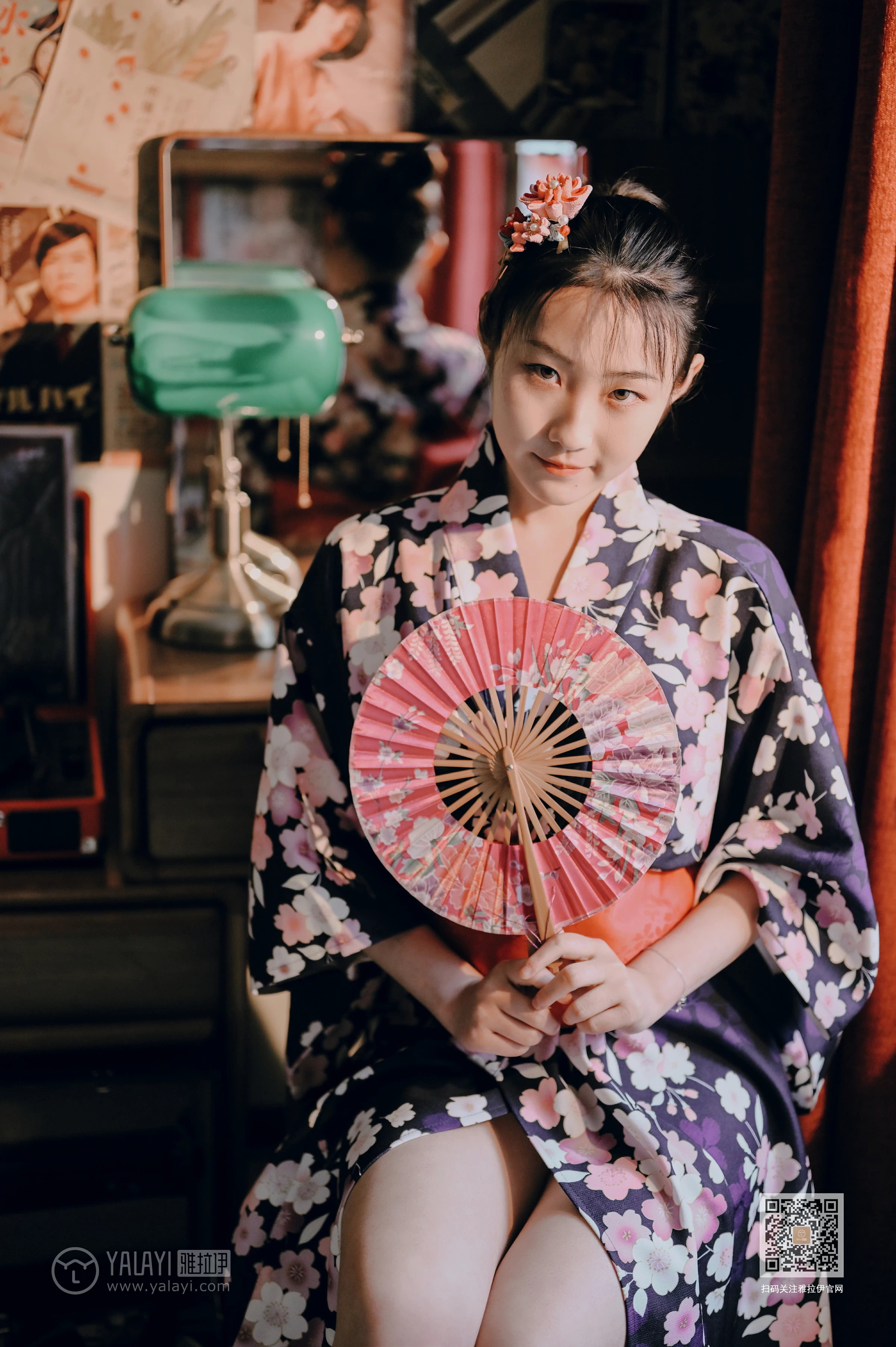 [YALAYI雅拉伊]NO.635 《和服少女》 沈伊 黑色和服加白色蕾丝内衣性感私房写真集第3张