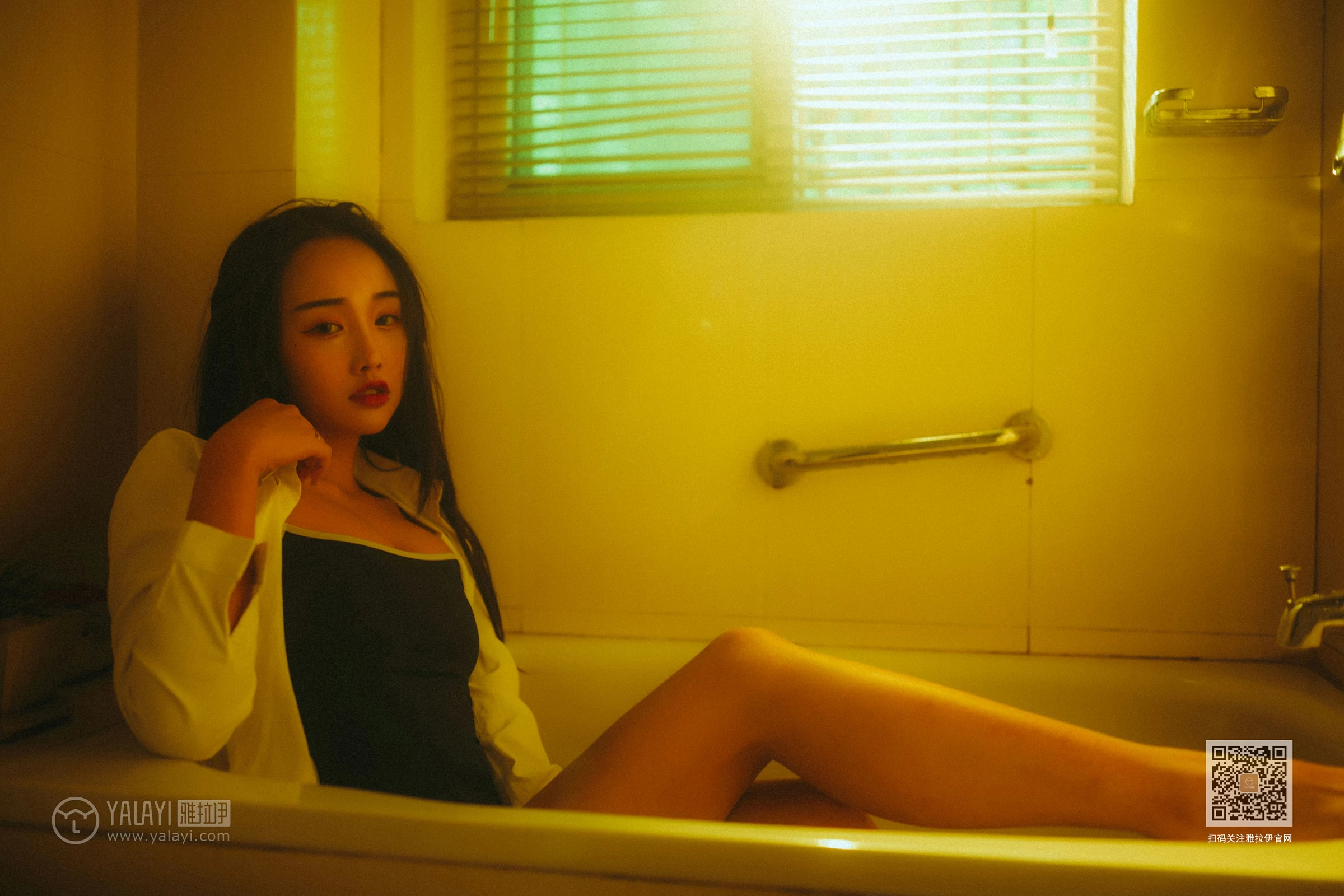 [YALAYI雅拉伊]NO.653 《枯涸之恋》 优优 蓝色连体比基尼泳装性感私房写真集第8张