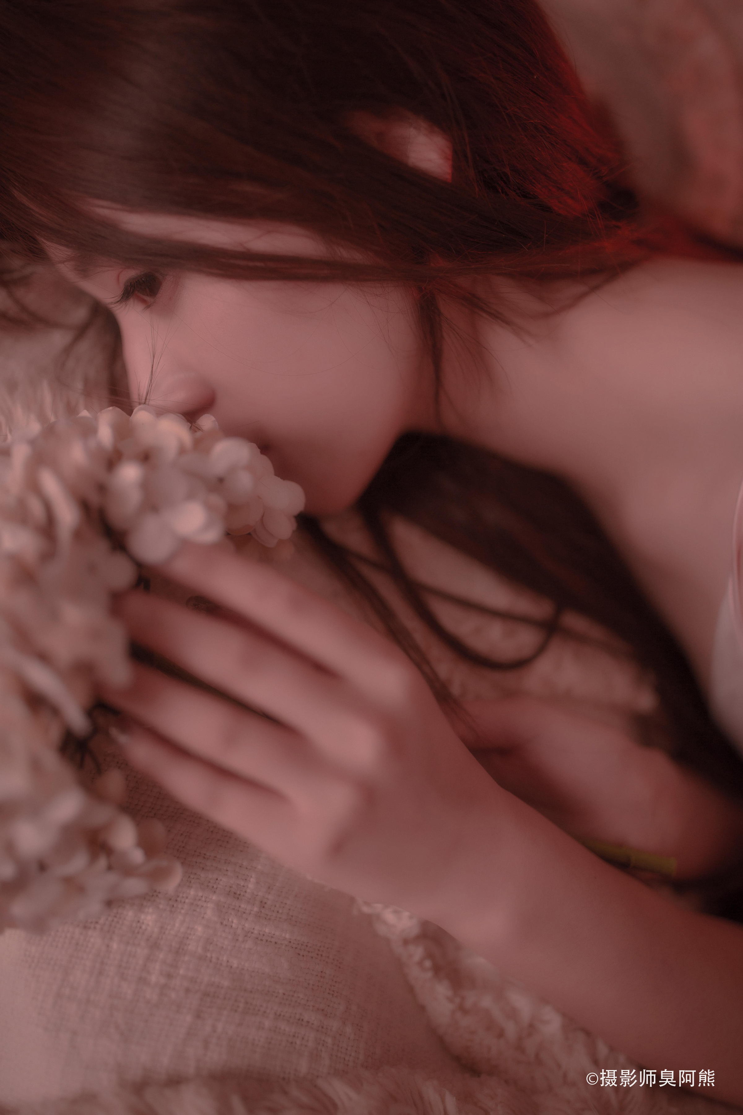 [YALAYI雅拉伊]2022.02.24 三生三世 三儿 吊带小背心与白色透视情趣内衣加丝袜美腿性感私房写真集第11张