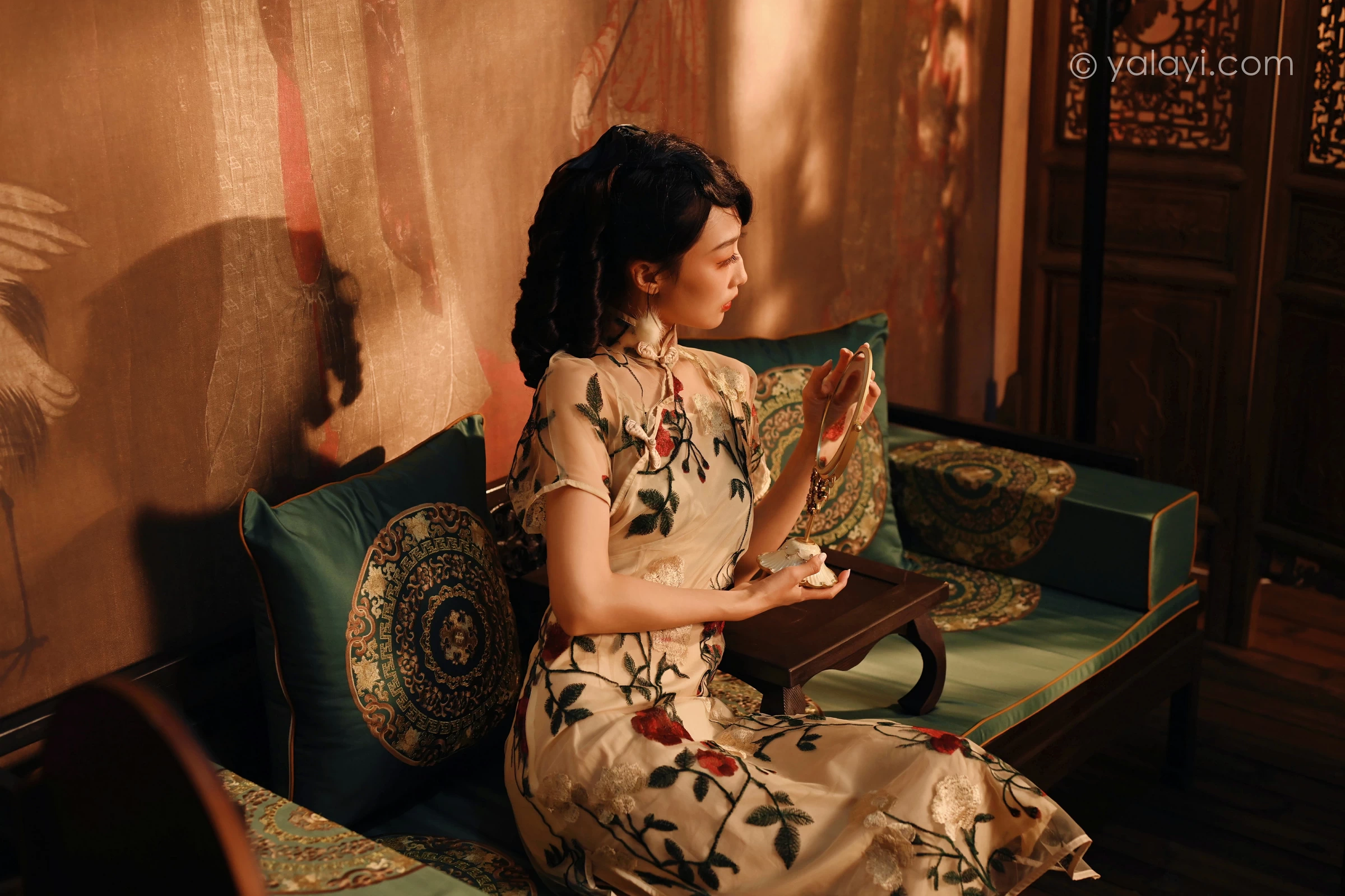 [YALAYI雅拉伊]2022.01.25 我在那里等你 佳佳 白色透视旗袍民国风写真集第8张