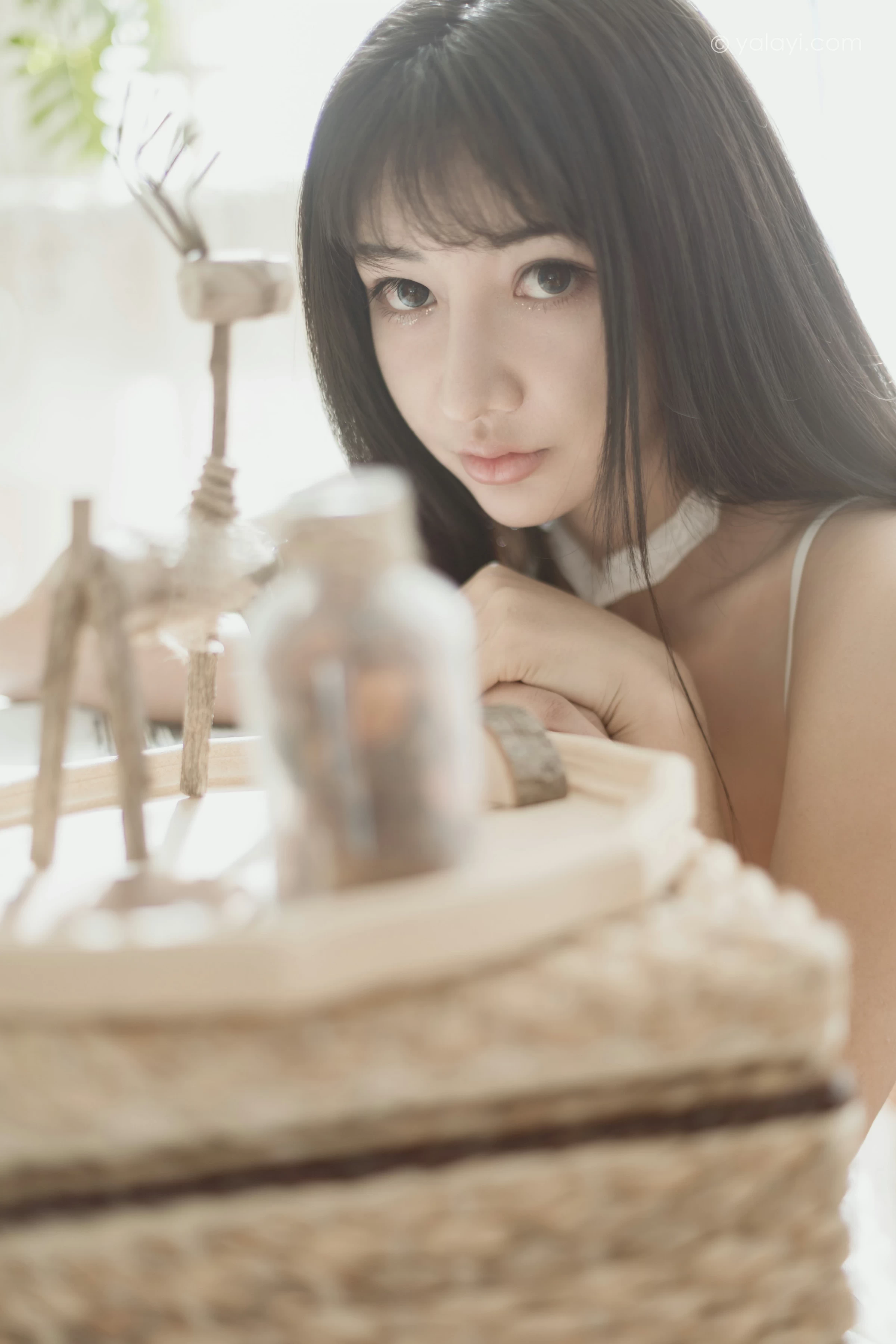 [YALAYI雅拉伊]NO.704 《猫娘》 韩熙 白色情趣内衣性感私房写真集第15张