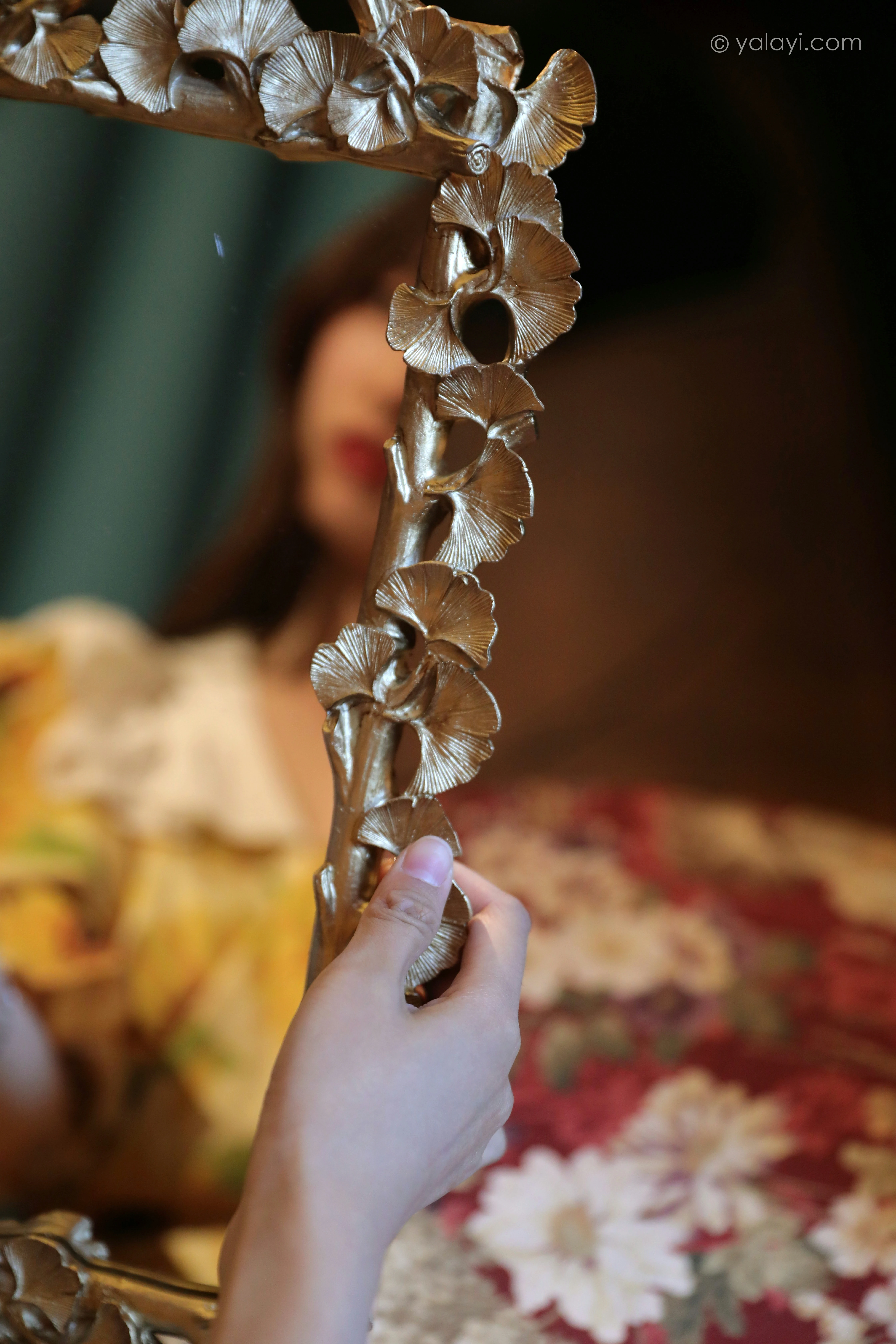 [YALAYI雅拉伊]NO.816 只剩下钢琴 佳佳 黄色连衣裙居家复古写真集第11张