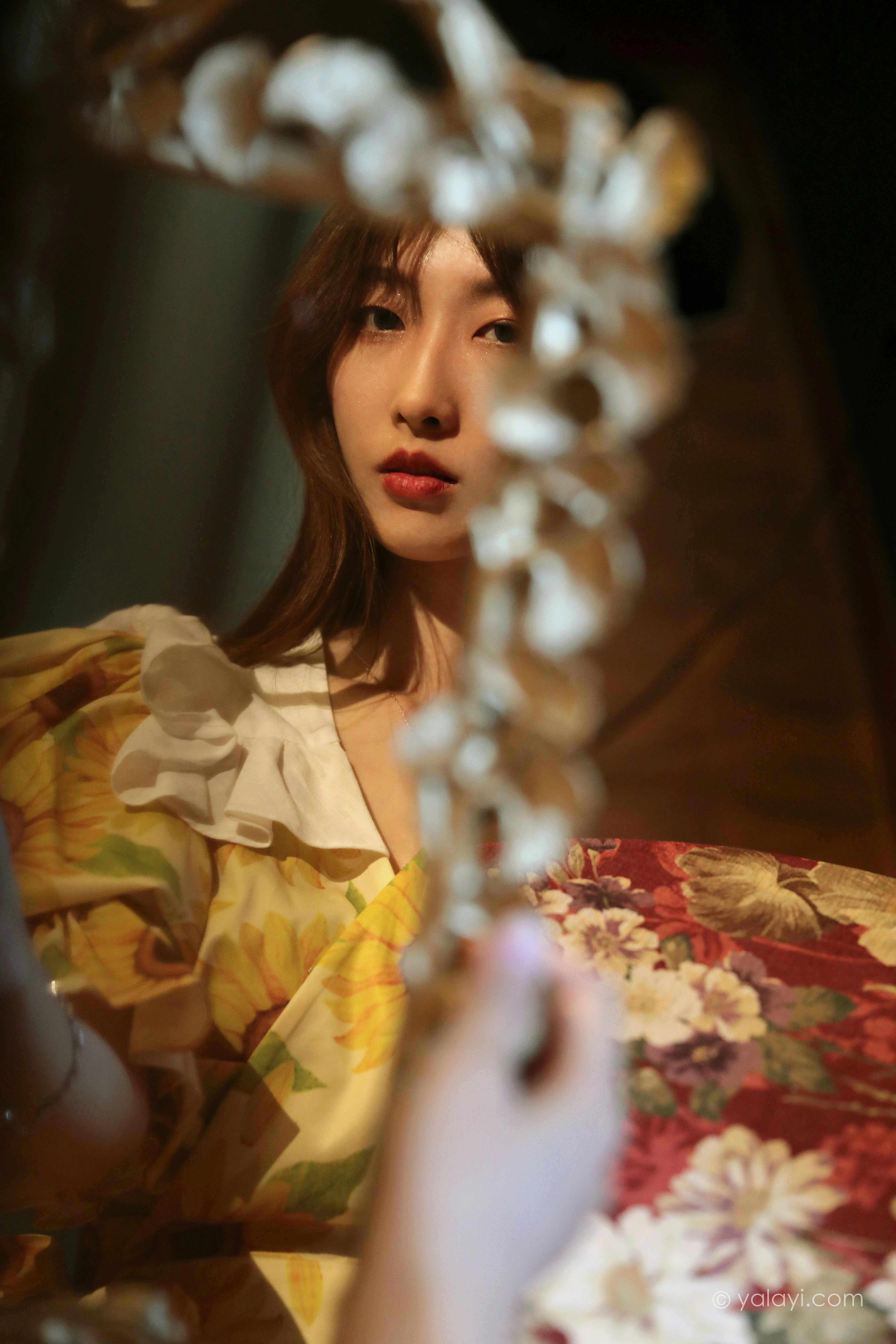 [YALAYI雅拉伊]NO.816 只剩下钢琴 佳佳 黄色连衣裙居家复古写真集第11张