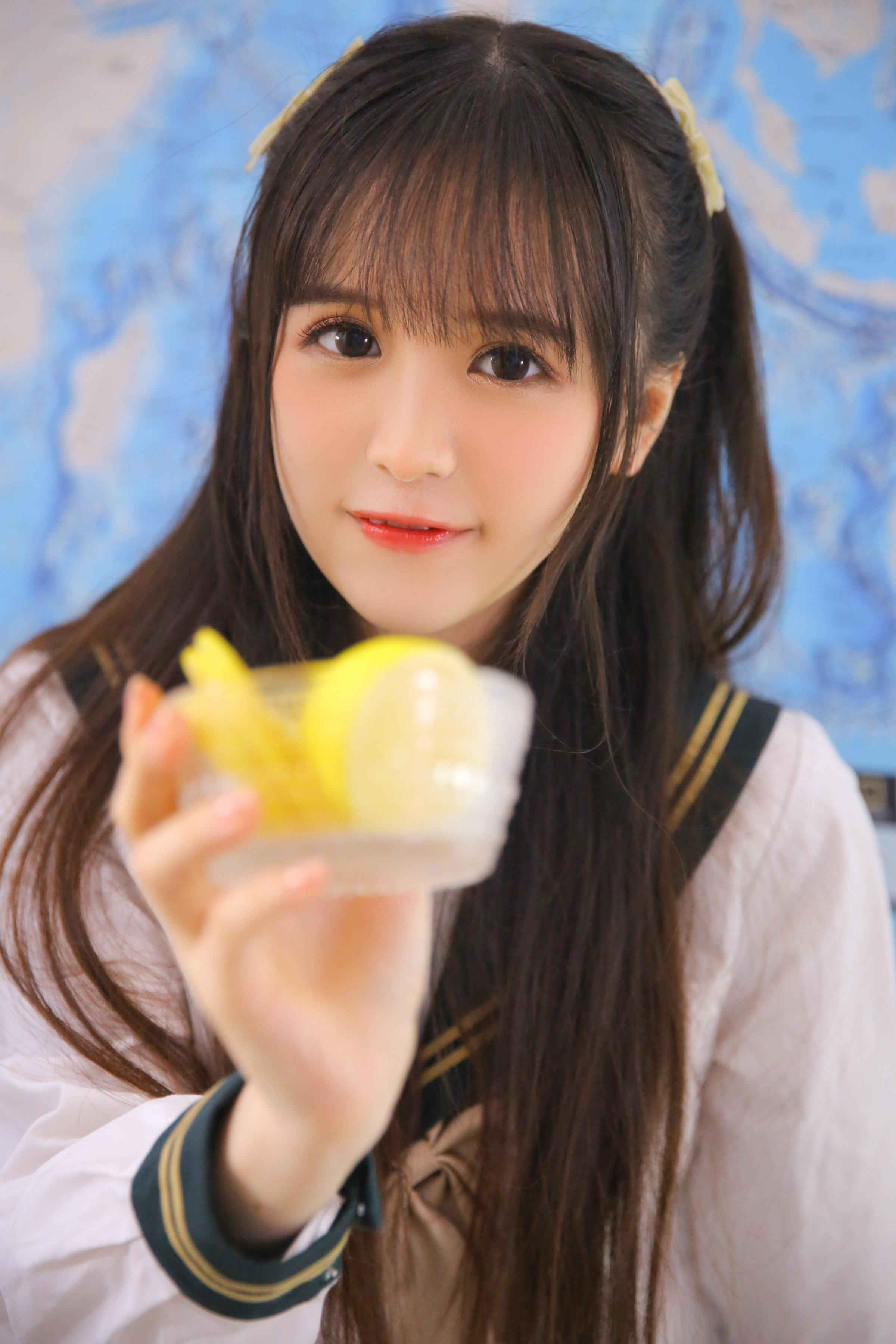 [YALAYI雅拉伊]2022.05.05 尽情可爱 甜美少女 JK水手制服与粉色和服清纯写真集第12张