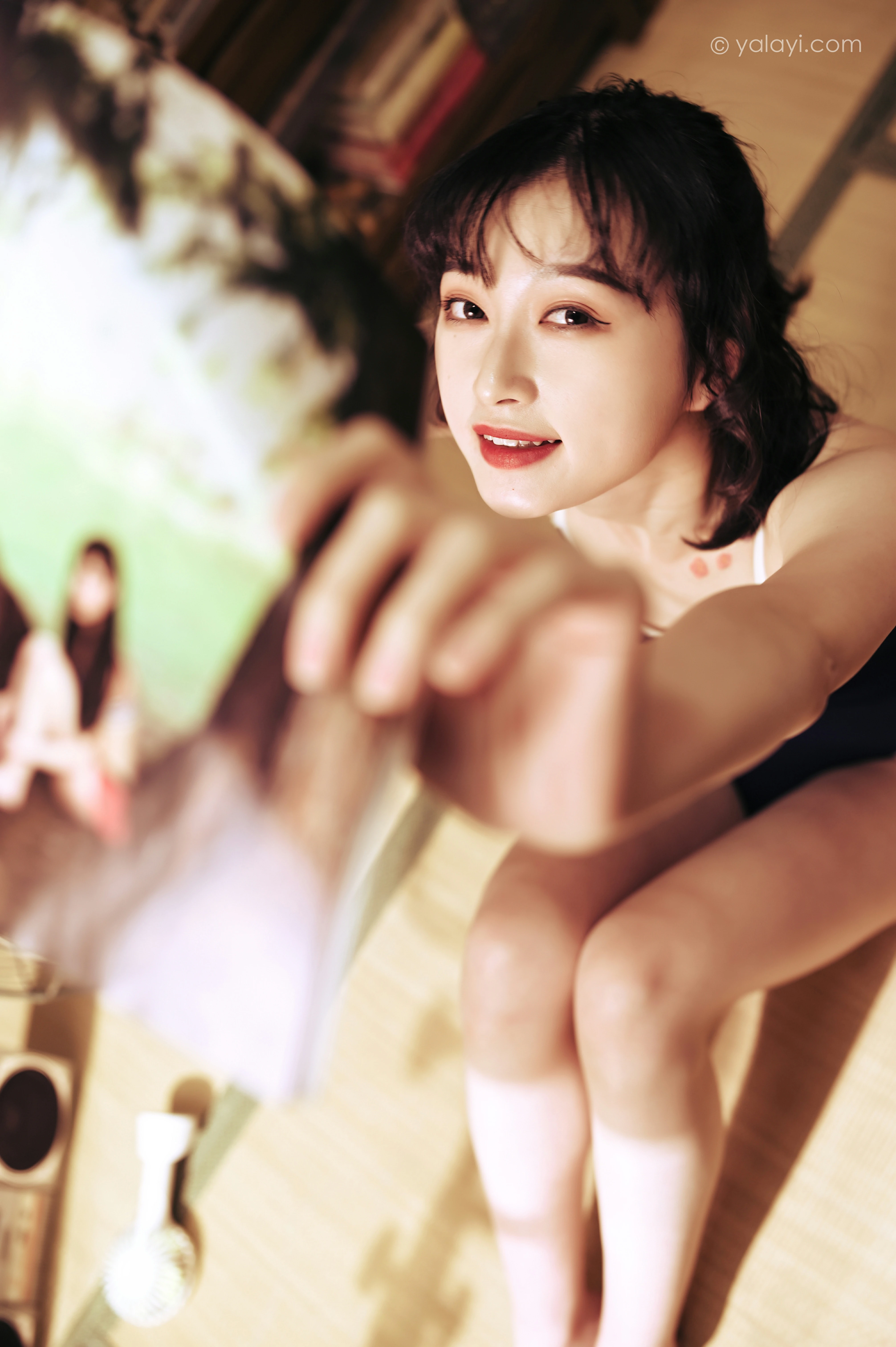 [YALAYI雅拉伊]NO.783 偷得半日闲 京京 蓝色紧身连体体操服性感写真集第14张