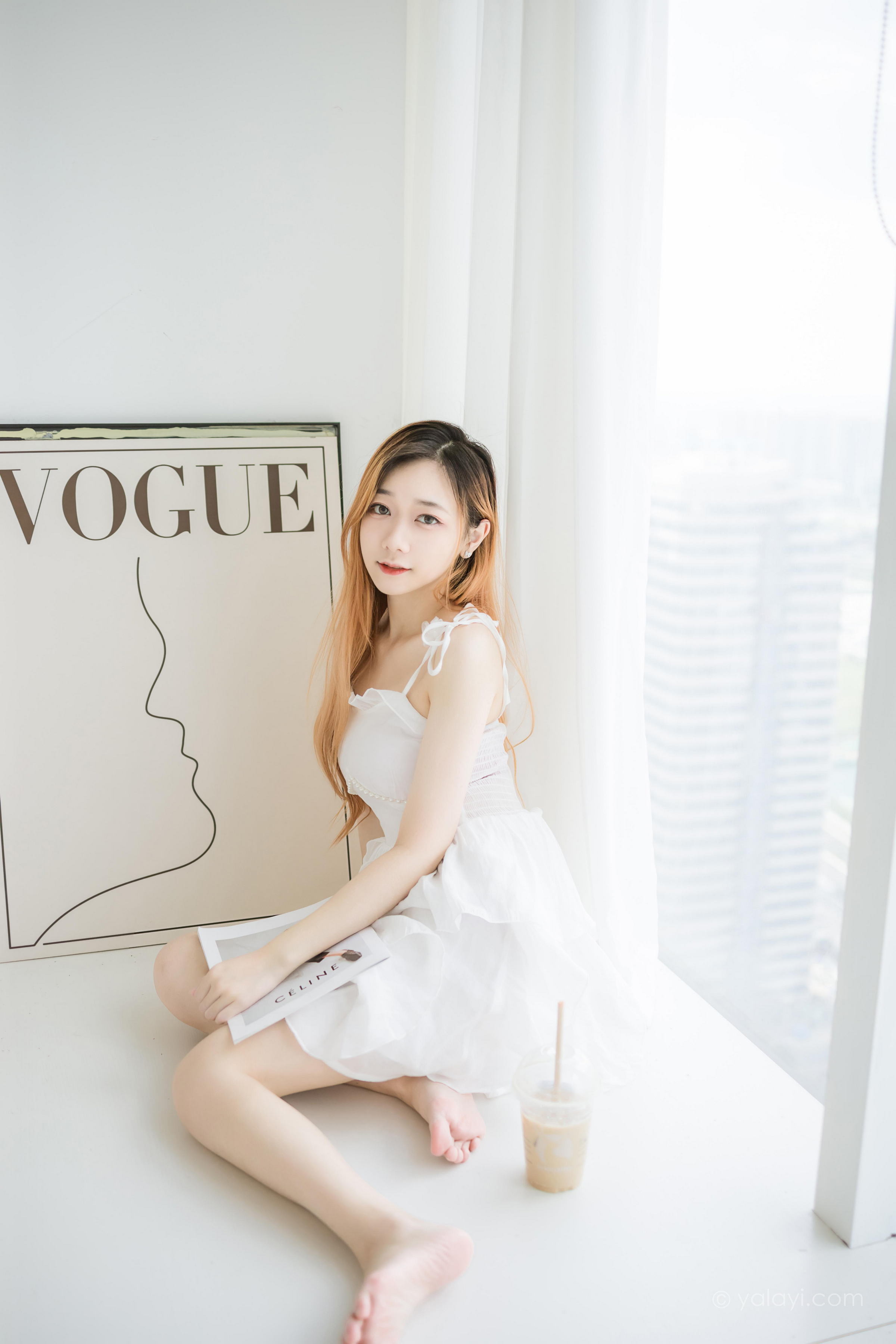 [YALAYI雅拉伊]2022.12.03 白衣丽人 夜夜 白色吊带透视连衣裙居家清纯写真集第2张