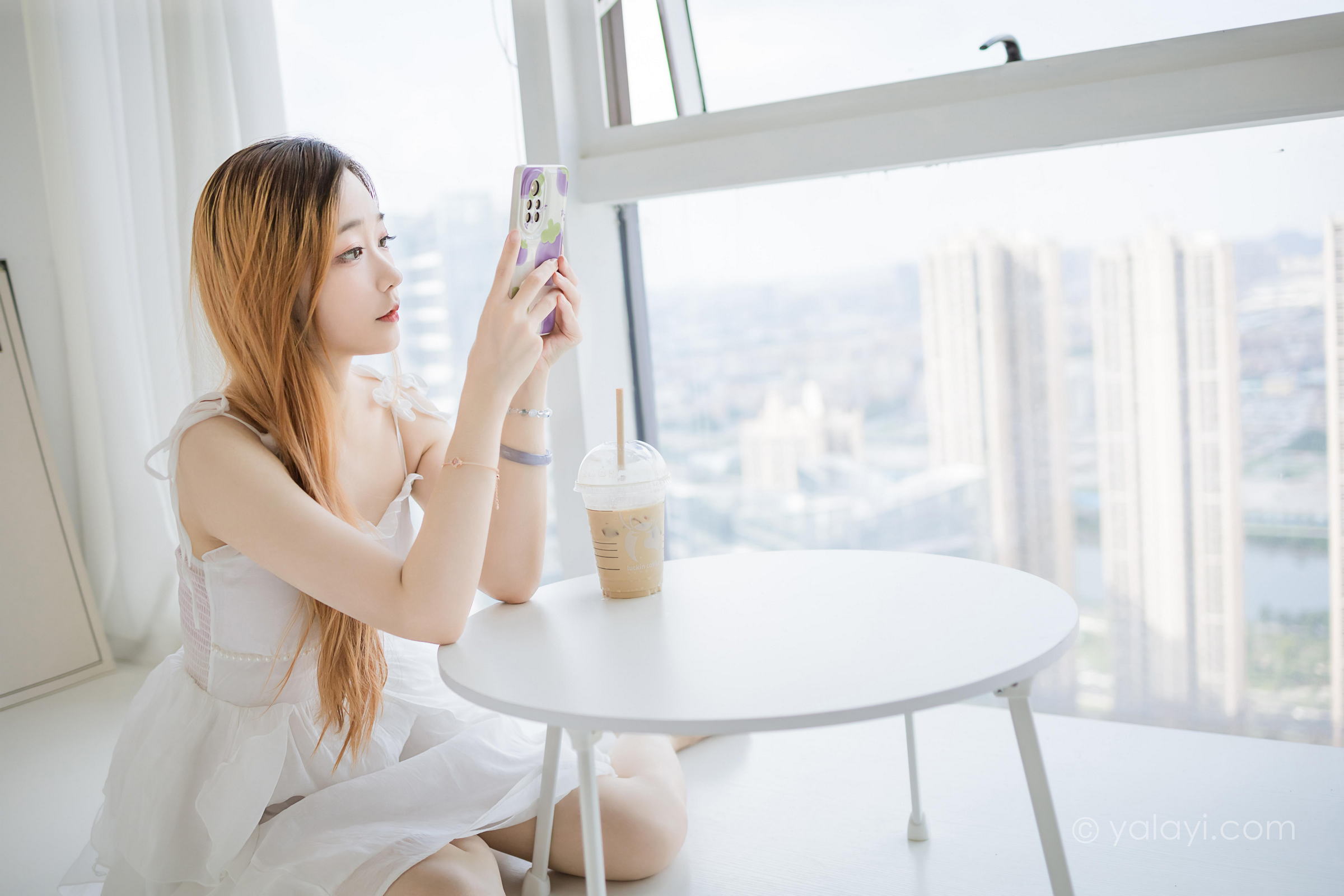 [YALAYI雅拉伊]2022.12.03 白衣丽人 夜夜 白色吊带透视连衣裙居家清纯写真集第1张