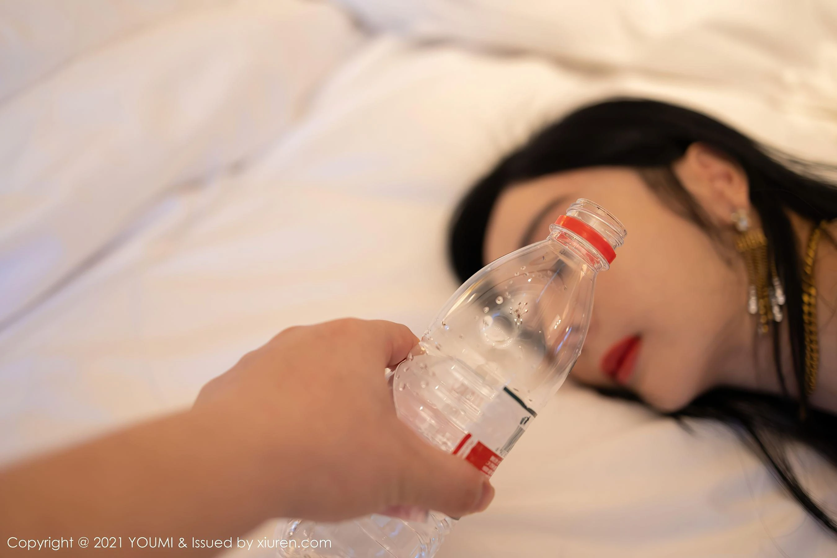  尤蜜荟YouMi Vol.587 允爾第38张