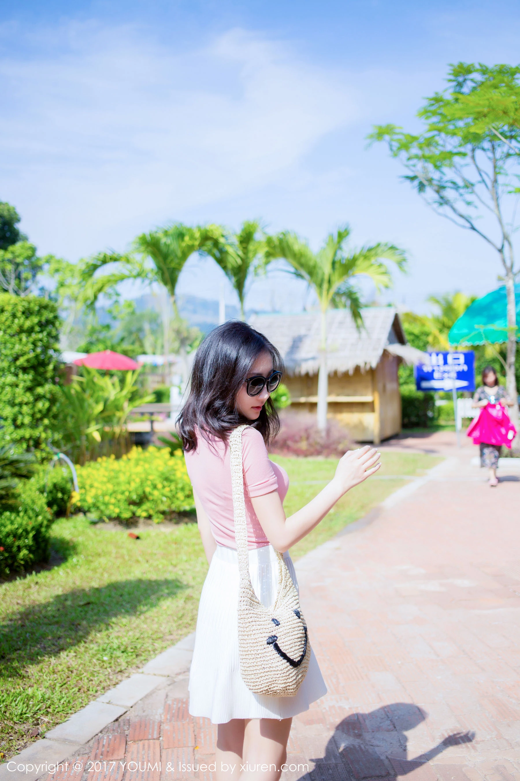  Yumi-尤美《陪女神去尤美看海》 尤蜜荟YouMi Vol.023第3张