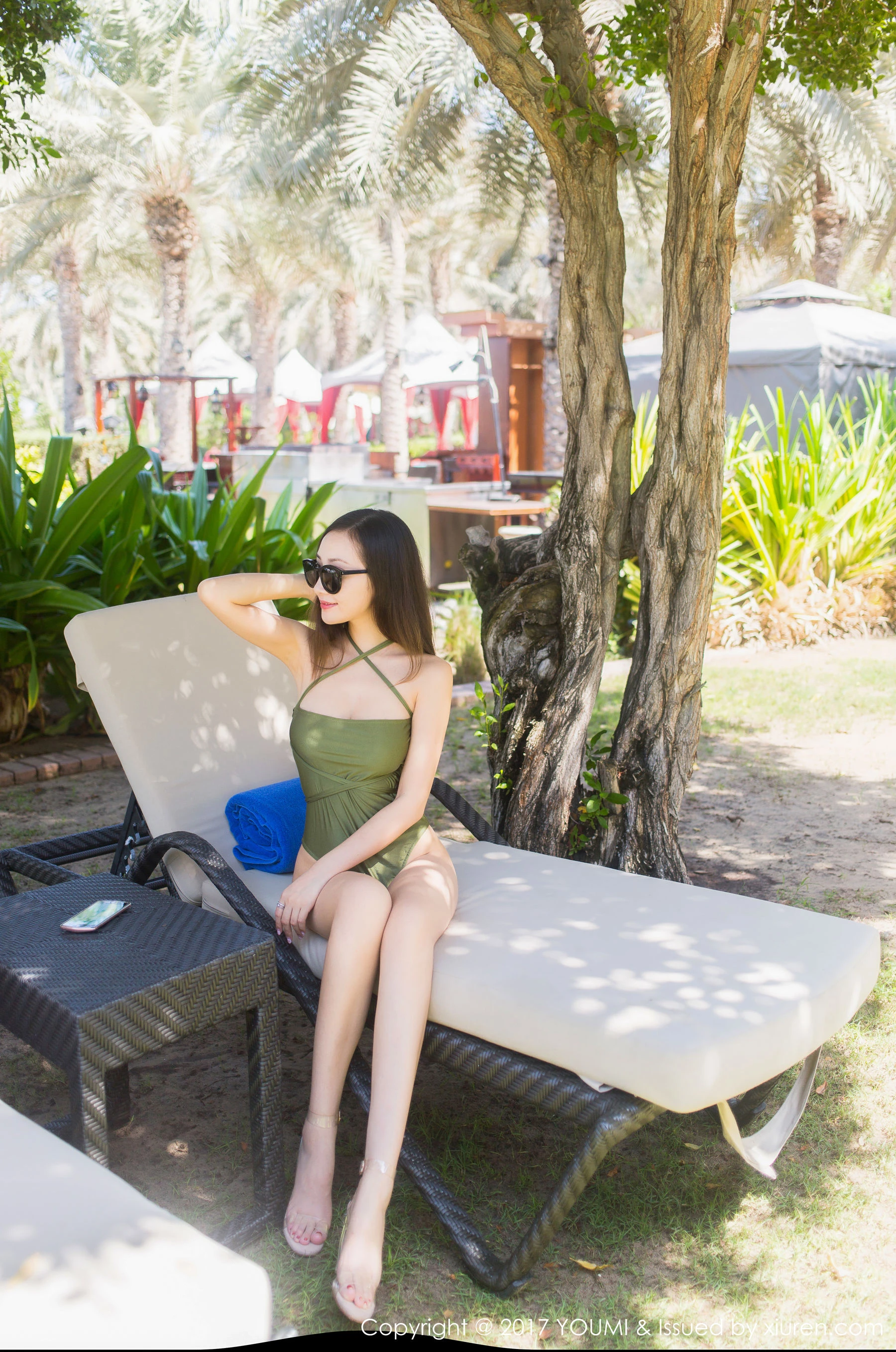 Yumi-尤美《蓝天银滩白云佳人美》 尤蜜荟 VOL.088第1张