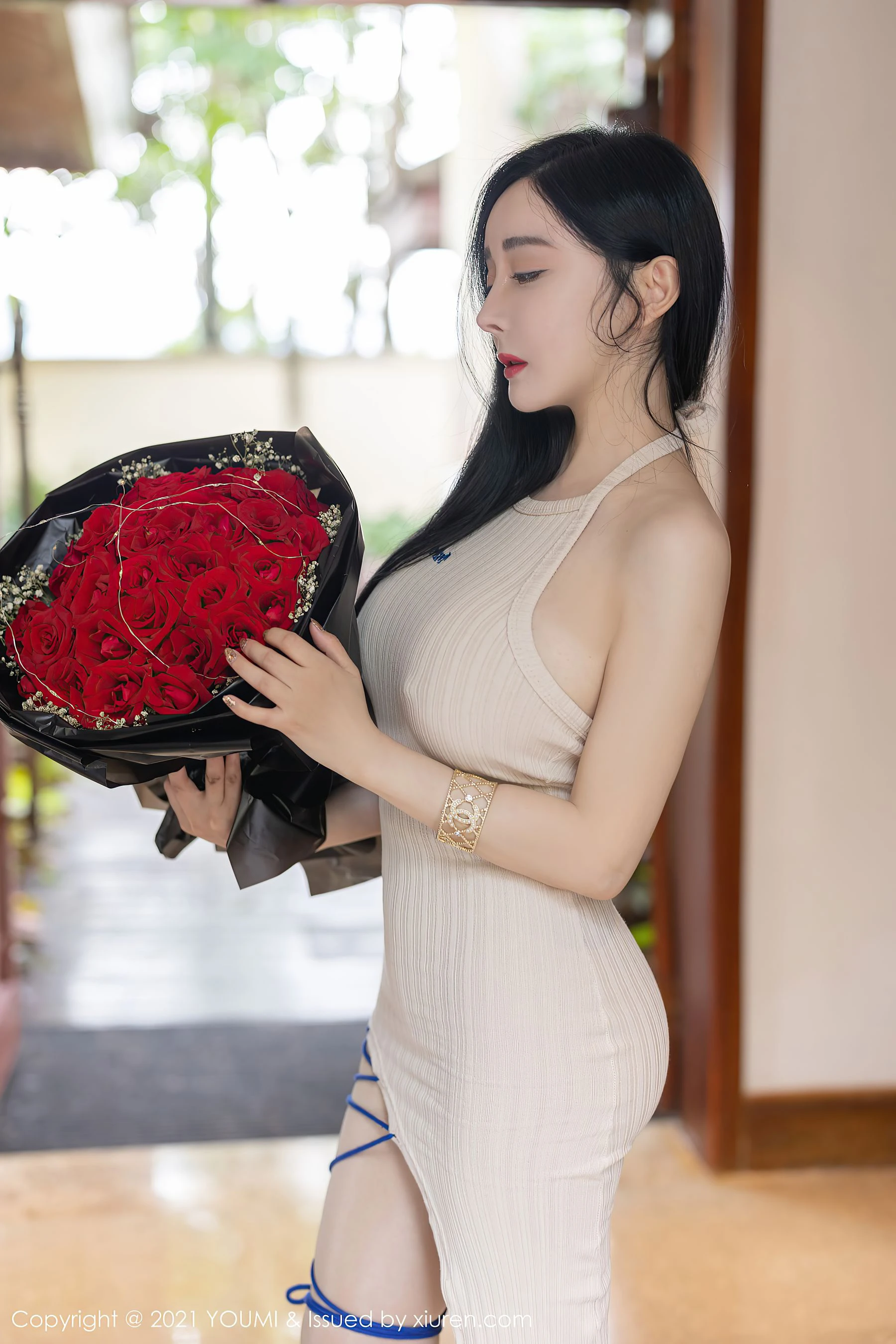 尤蜜荟YouMi Vol.664 允爾第3张