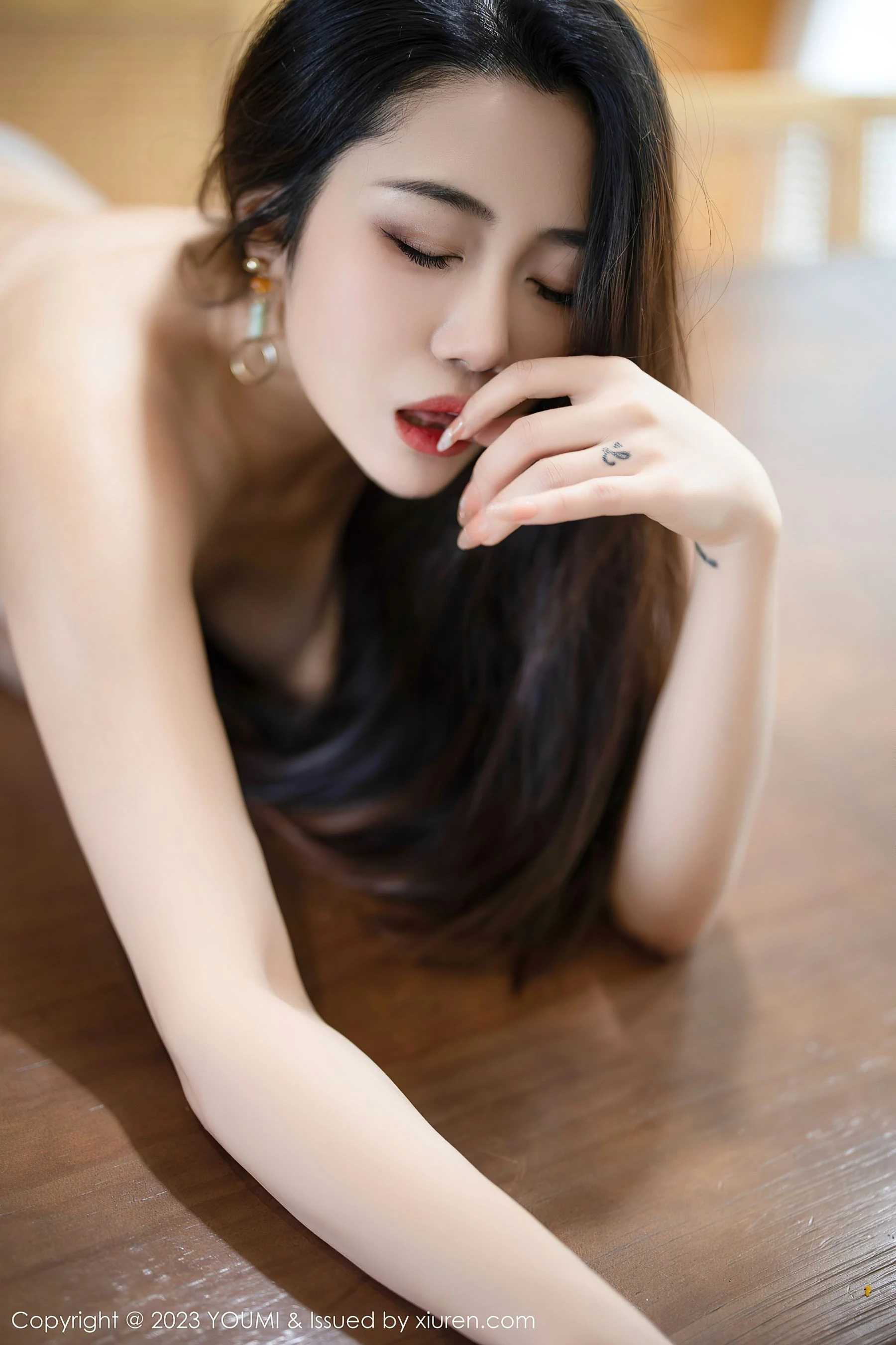 尤蜜荟 VOL.920 严利娅Yuliya 丰腴美臀第14张