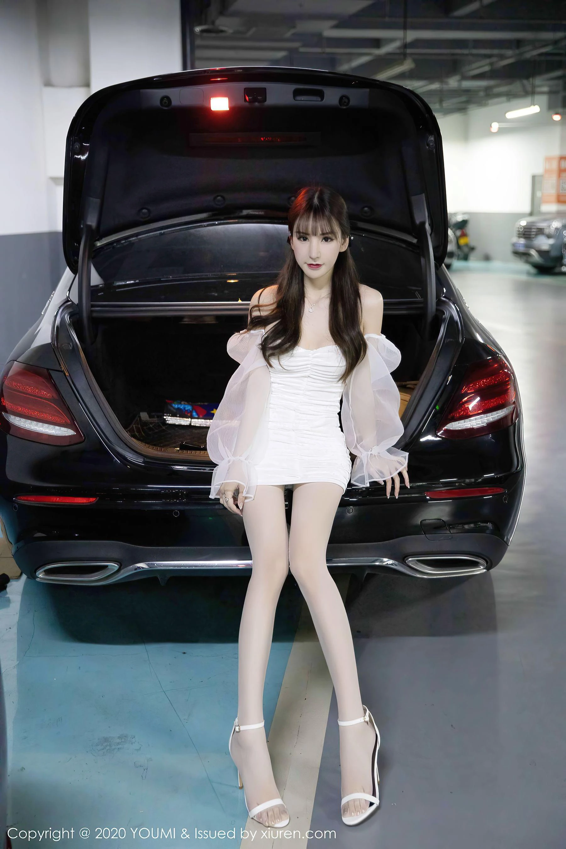 尤蜜荟YouMi Vol.570 周于希Sandy第1张